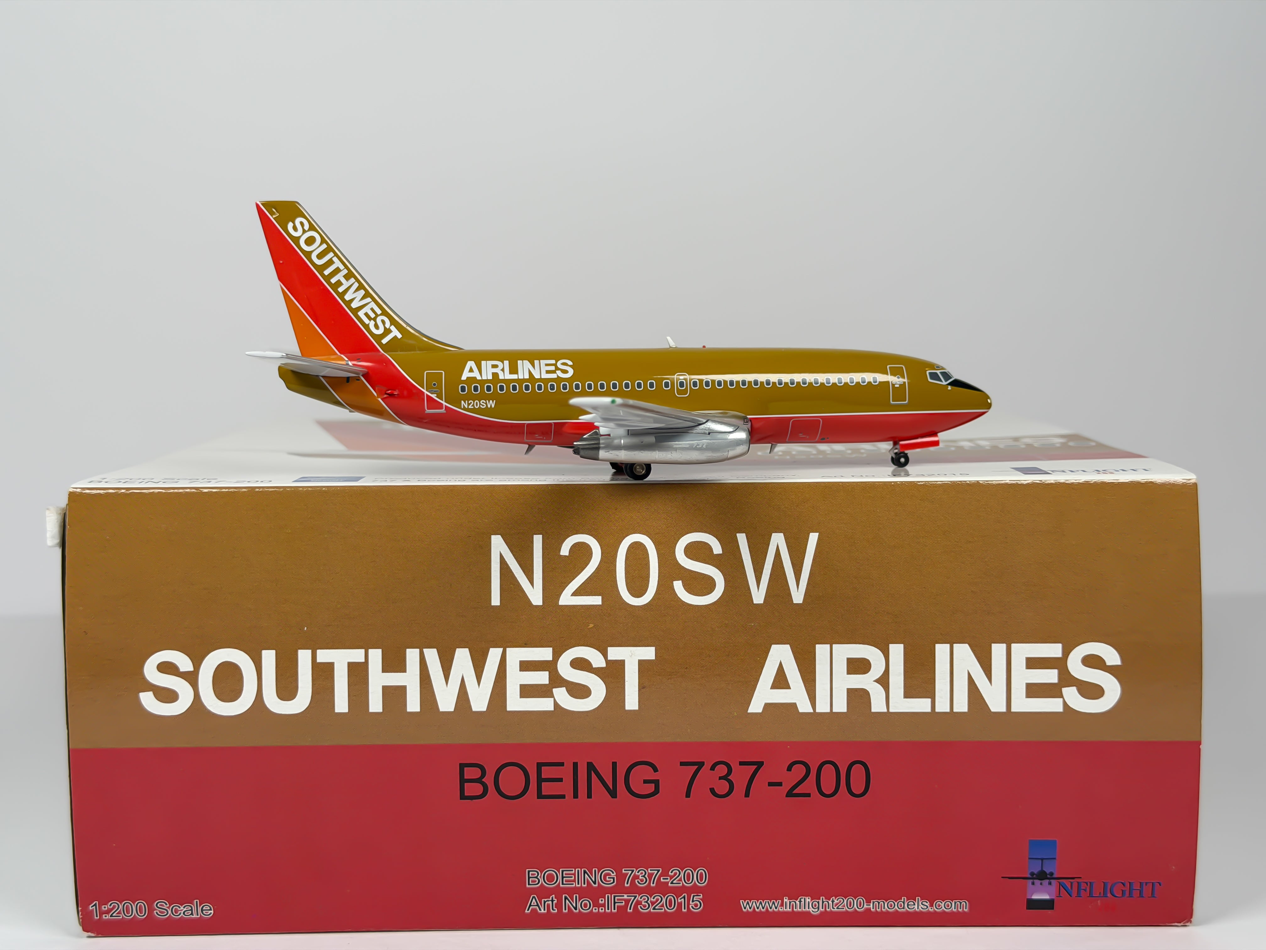 Southwest Airlines Boeing 737-200 1:200 Inflight200 N20SW (IF732015)