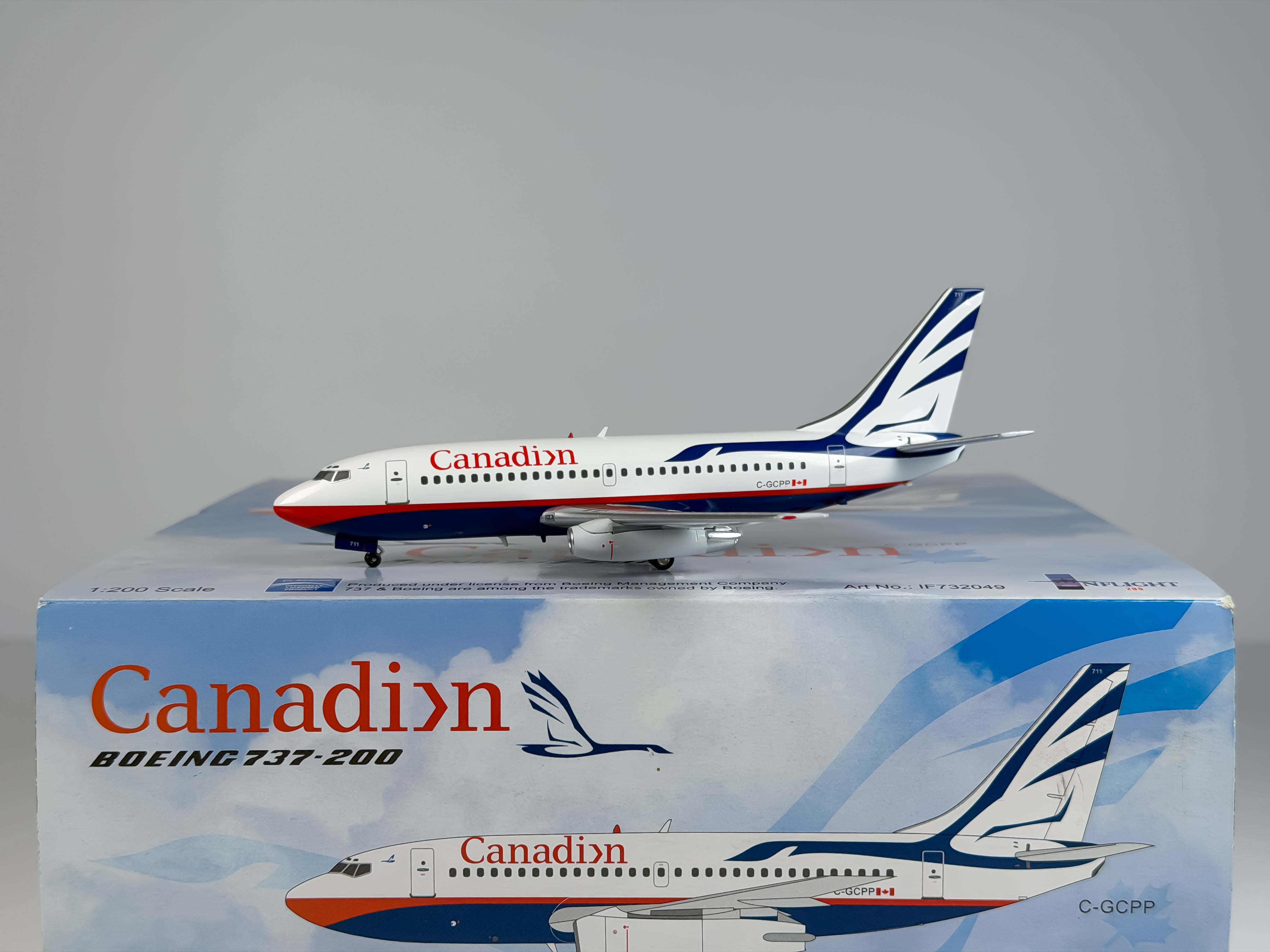 Canadian Airlines Boeing 737-200 1:200 Inflight200 C-GCPP (IF732049)