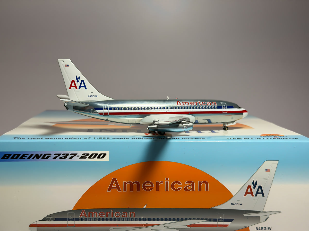 American Airlines Boeing 737-200 1:200 Inflight200 N4501W (IF732AA0925P)