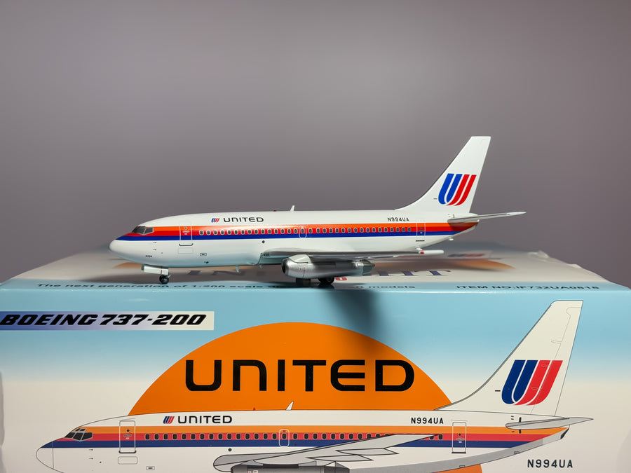 United Airlines Boeing 737-200 1:200 Inflight200 N994UA (IF732UA0818)
