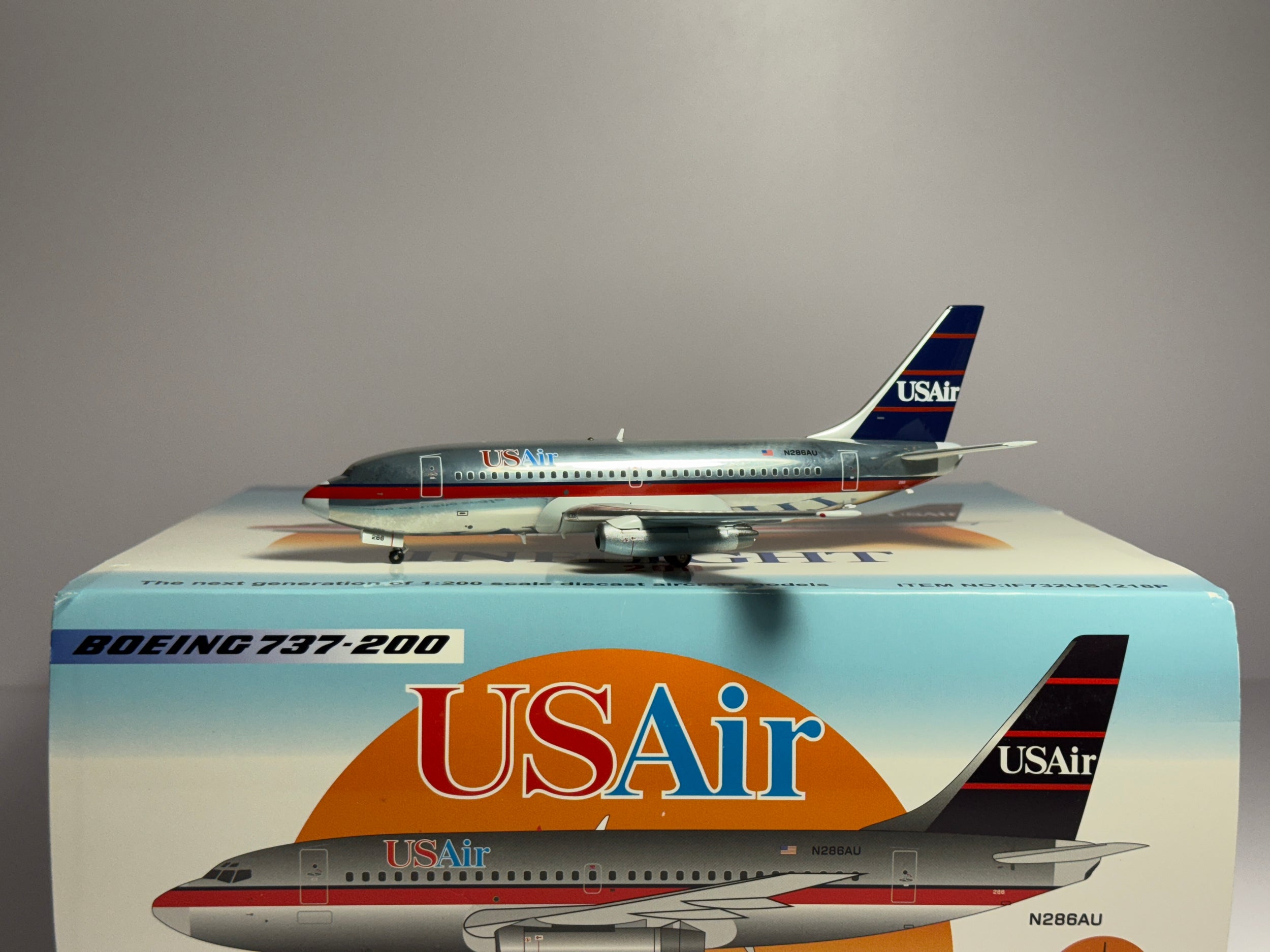 Inflight200 1:200 USAir Boeing 737-200 N286AU polished IF732US1218P