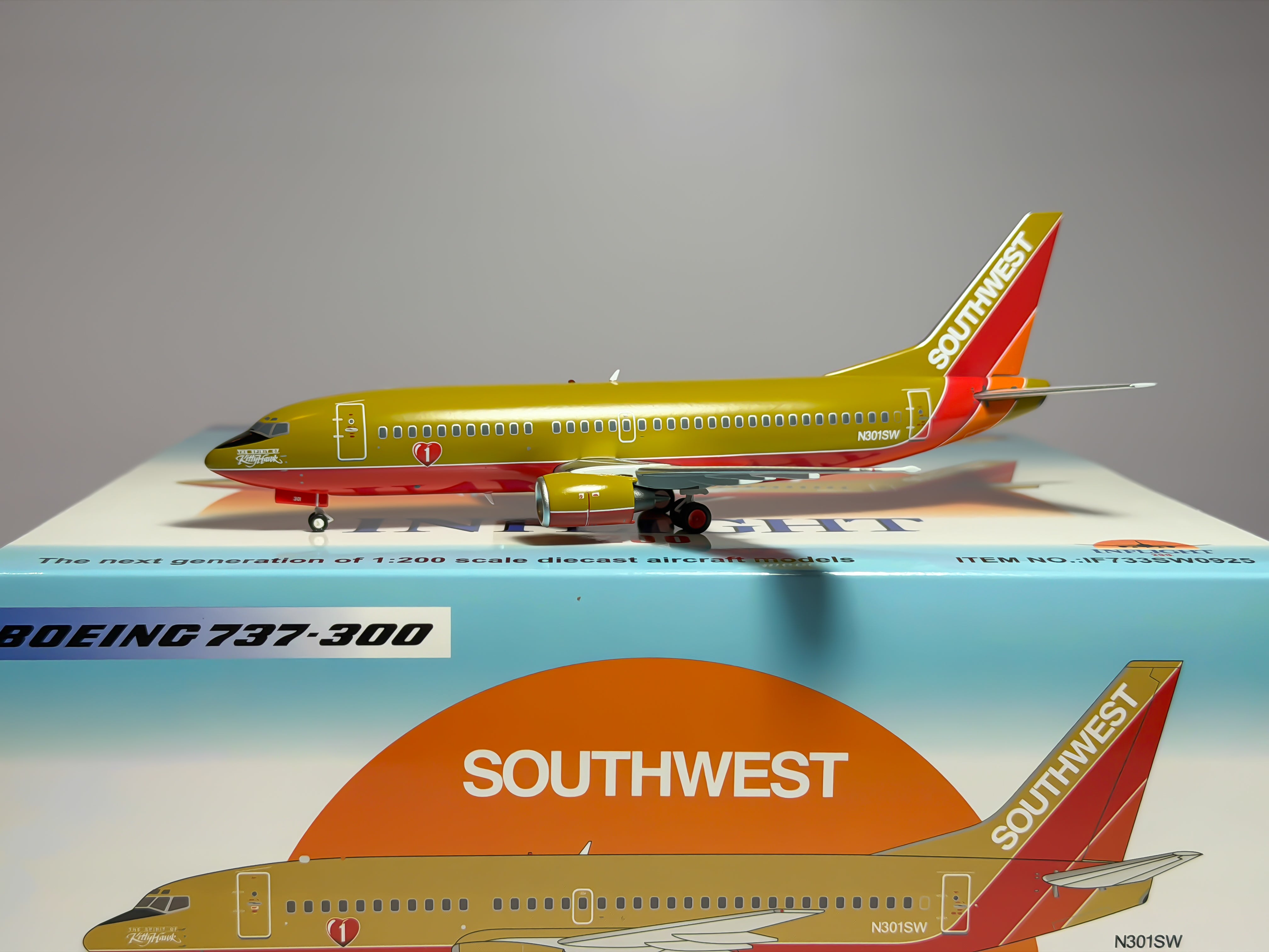 Southwest Airlines Boeing 737-300 1:200 Inflight200 N301SW (IF733SW0925)