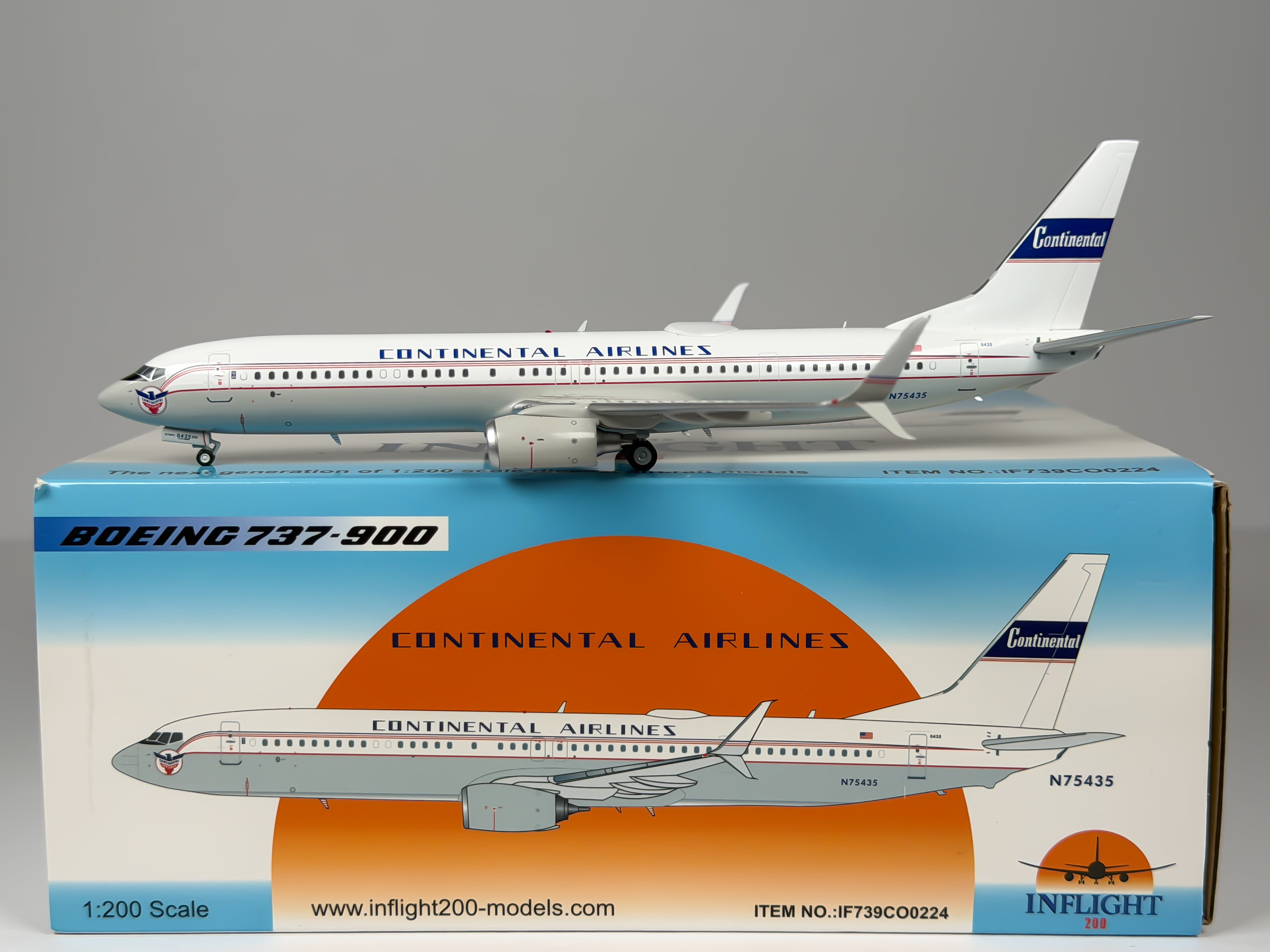 United Airlines Boeing 737-900ER 1:200 Inflight200 N75435 (IF739CO0224)