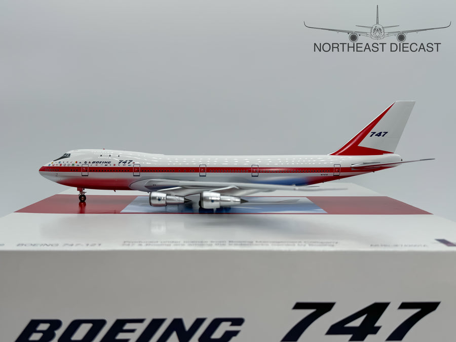Boeing House Boeing 747-100 1:200 Inflight200 N7470 (IF742001A)
