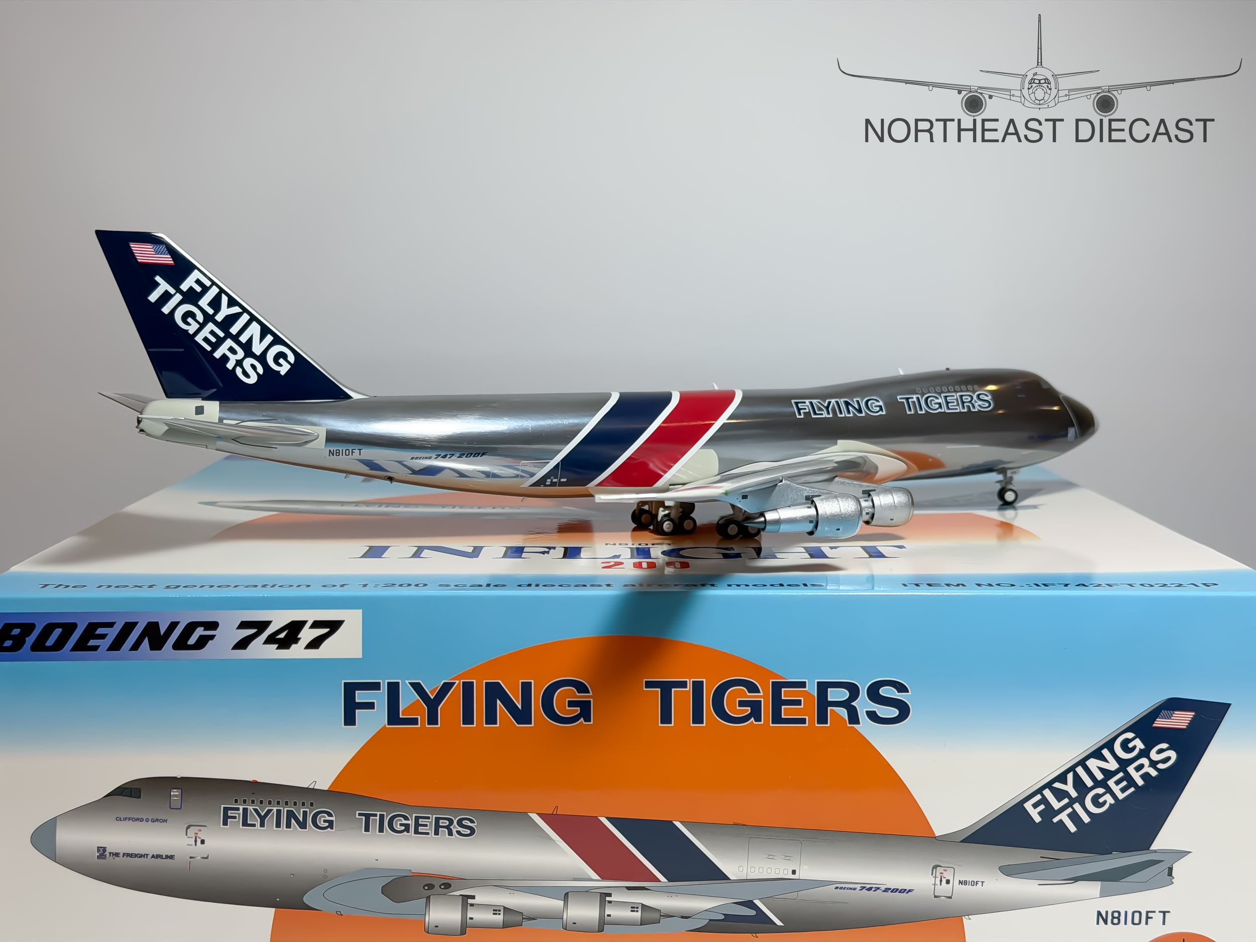 Flying Tigers Boeing 747-200F 1:200 Inflight200 N810FT (IF742FT0221P)