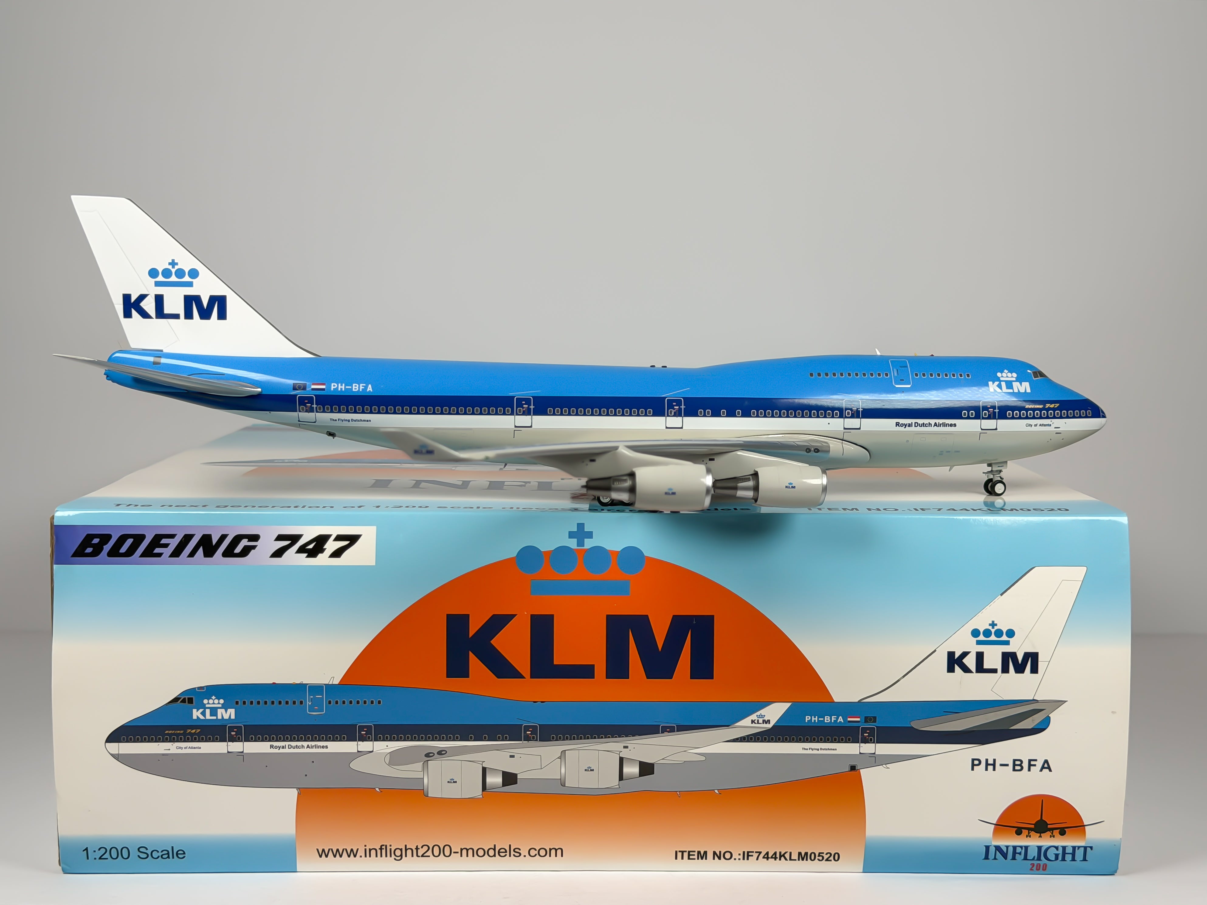 KLM Royal Dutch Airlines Boeing 747-400 1:200 Inflight200 PH-BFA (IF744KLM0520)