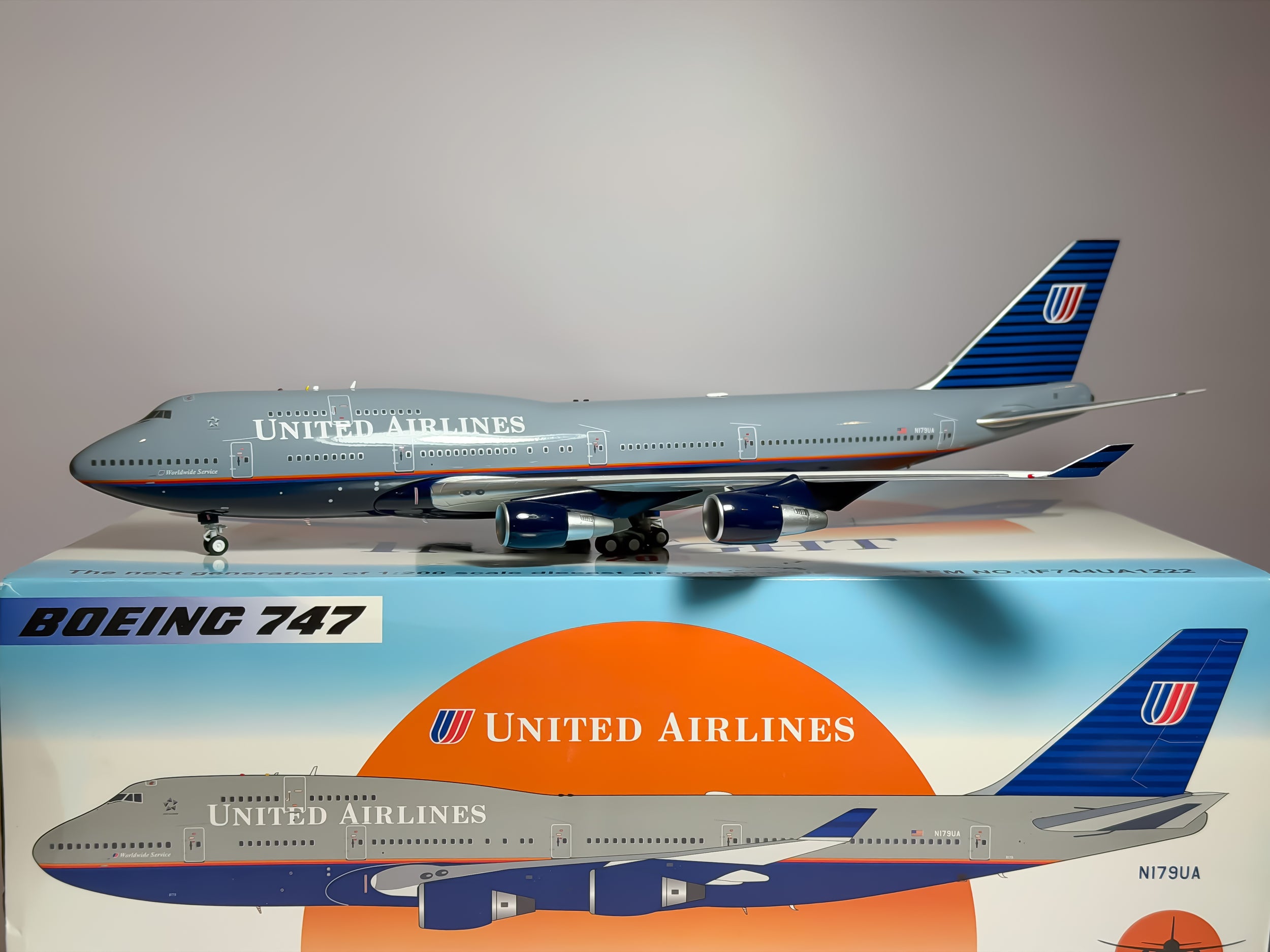 United Airlines Boeing 747-400 1:200 Inflight200 N179UA (IF744UA1222)