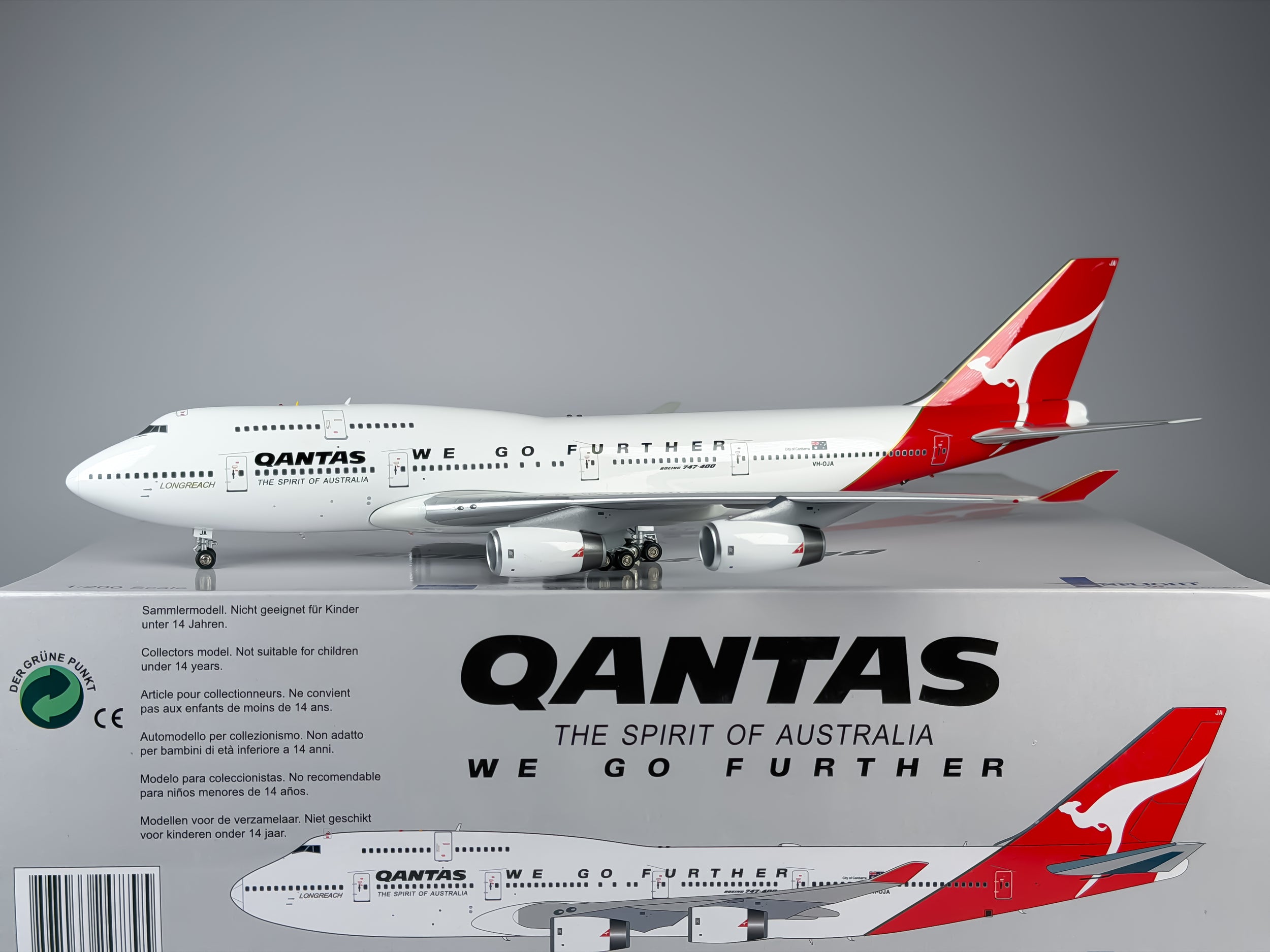 Qantas Airways Boeing 747-400 1:200 Inflight200 VH-OJA (IF747QFAWGF01)
