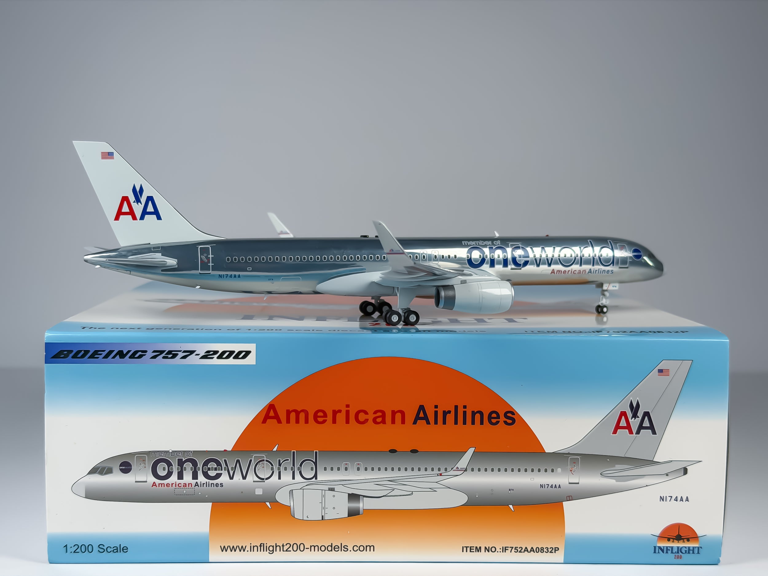 American Airlines Boeing 757-200 1:200 Inflight200 N174AA (IF752AA0832P)