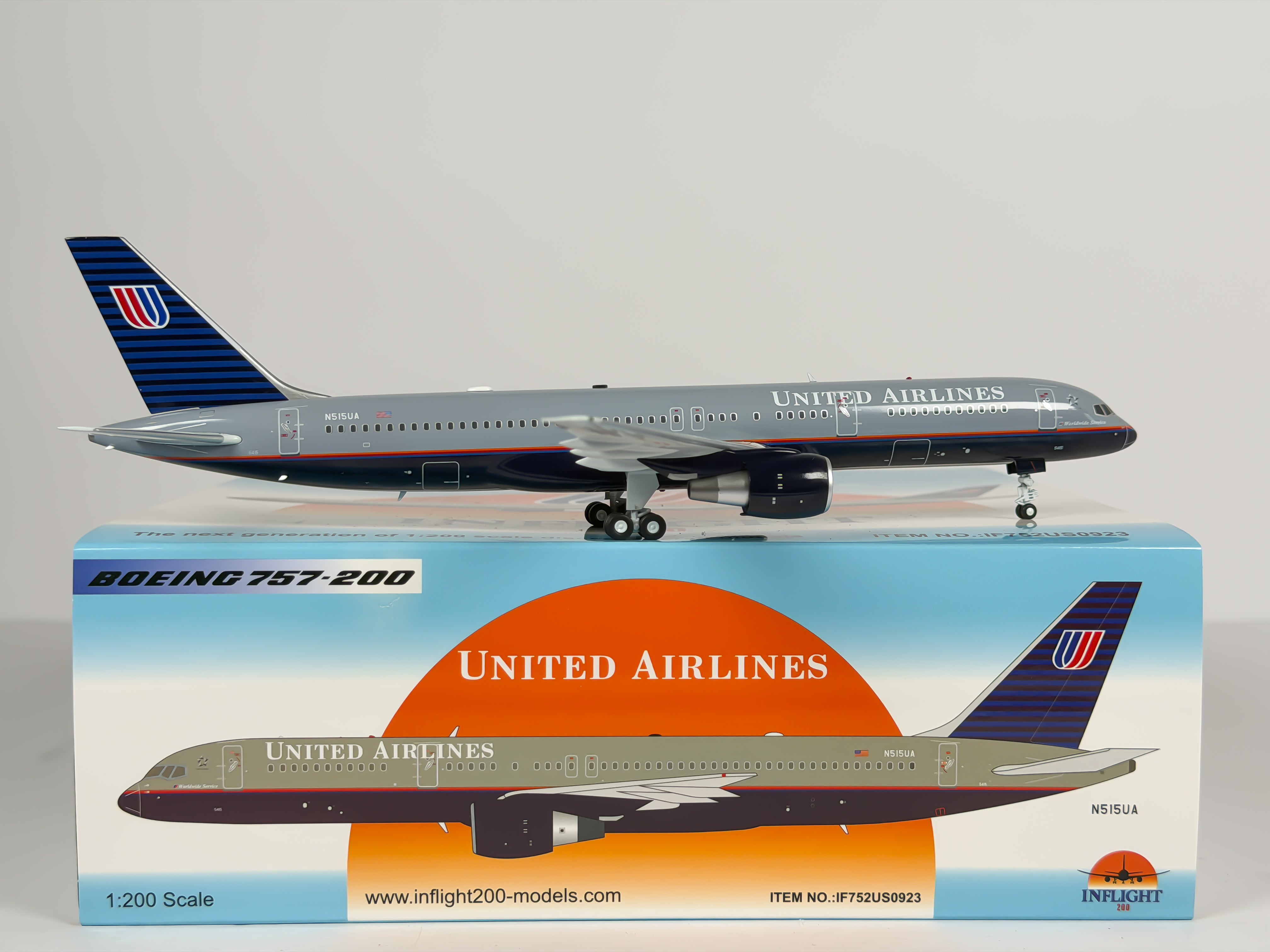 United Airlines Boeing 757-200 1:200 Inflight200 N515UA (IF752US0923)