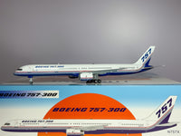 House Colors Boeing 757-300 1:200 Inflight200 N757X (IF753757X)