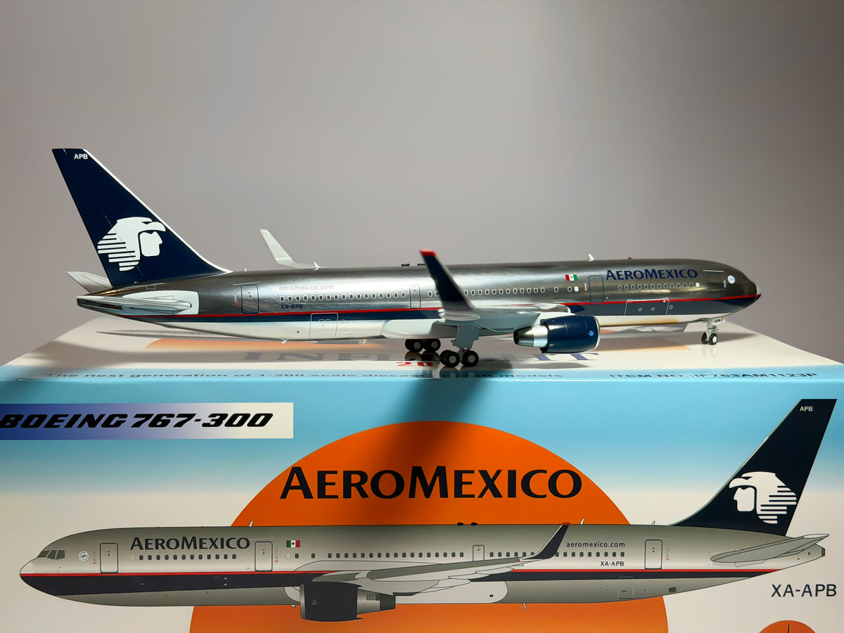 AeroMexico Boeing 767-300ER 1:200 Inflight200 XA-APB (IF763AM1123P)