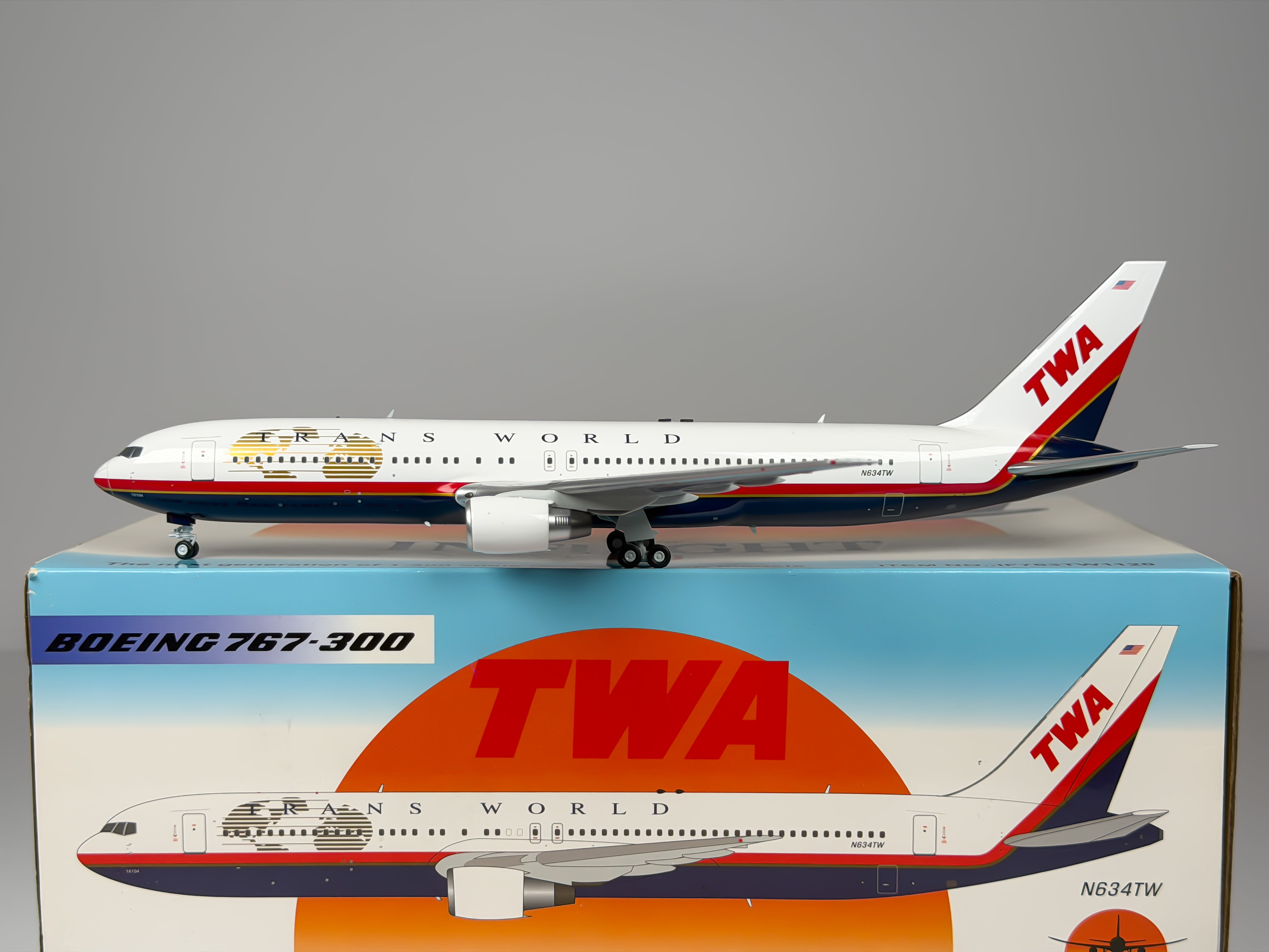 Trans World Airlines (TWA) Boeing 767-300 1:200 Inflight200 N634TW (IF763TW1120)