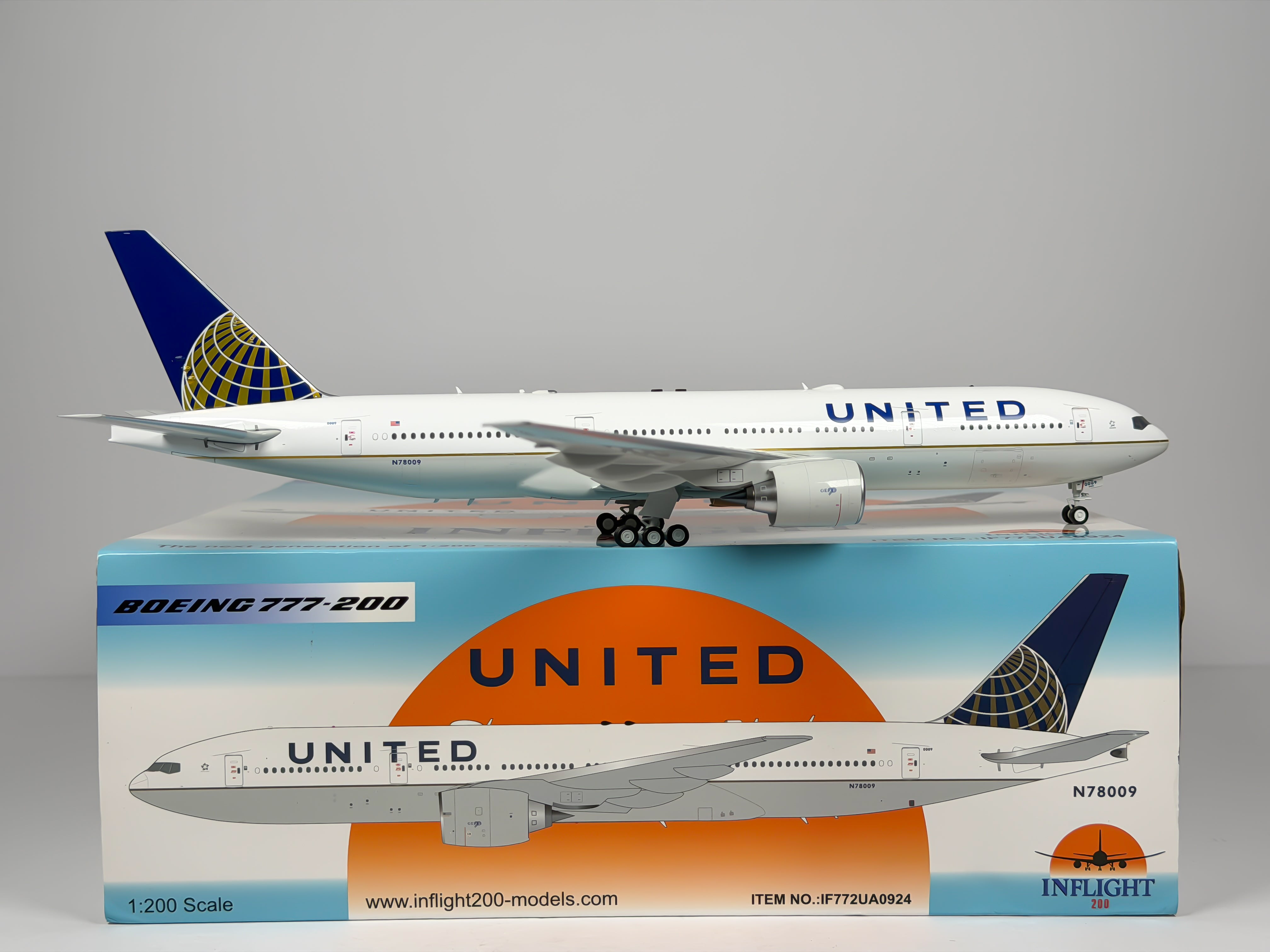 United Airlines Boeing 777-200 1:200 Inflight200 N78009 (IF772UA0924)