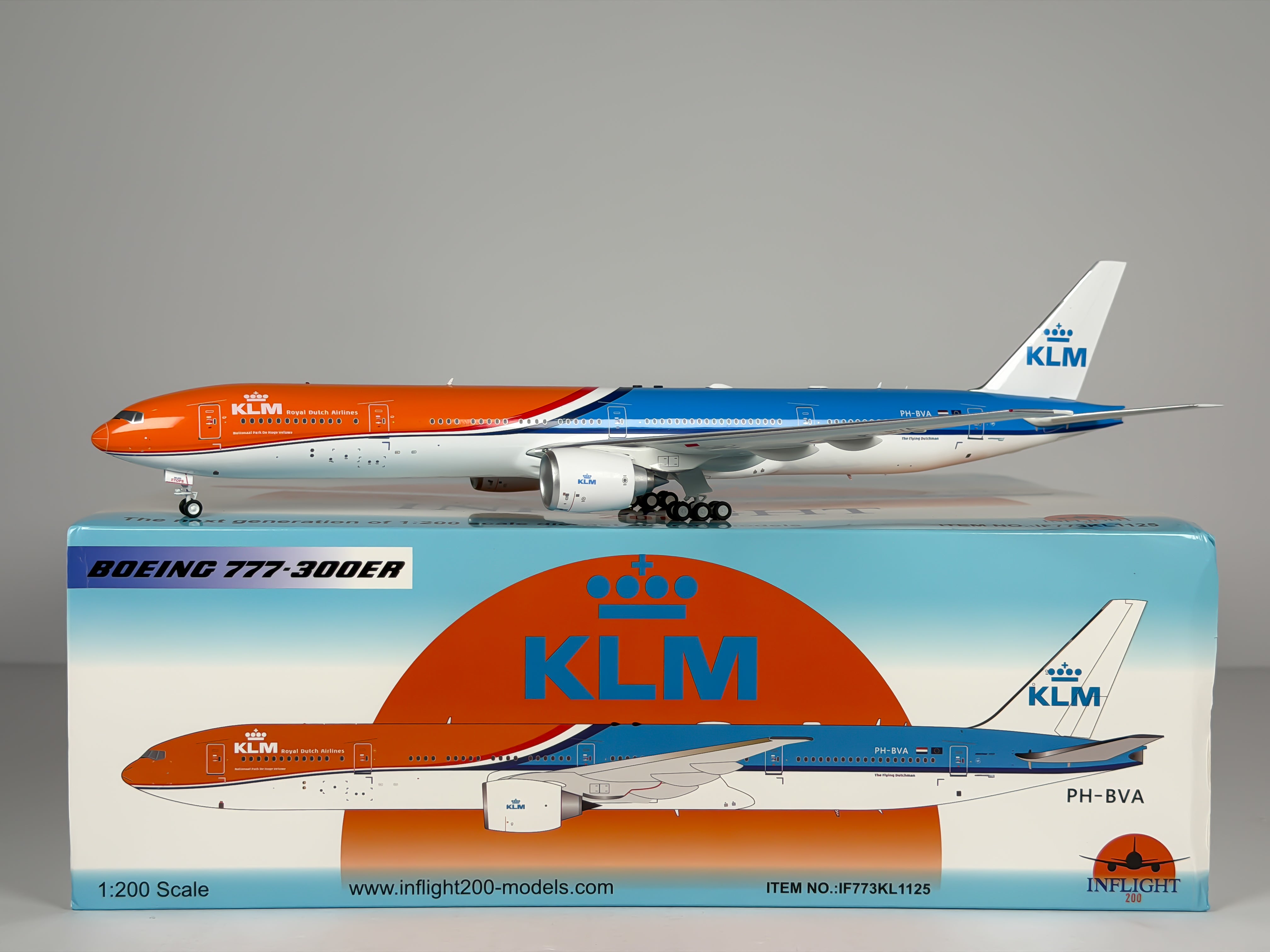 KLM Royal Dutch Airlines Boeing 777-300ER 1:200 Inflight200 PH-BVA (IF773KL1223)
