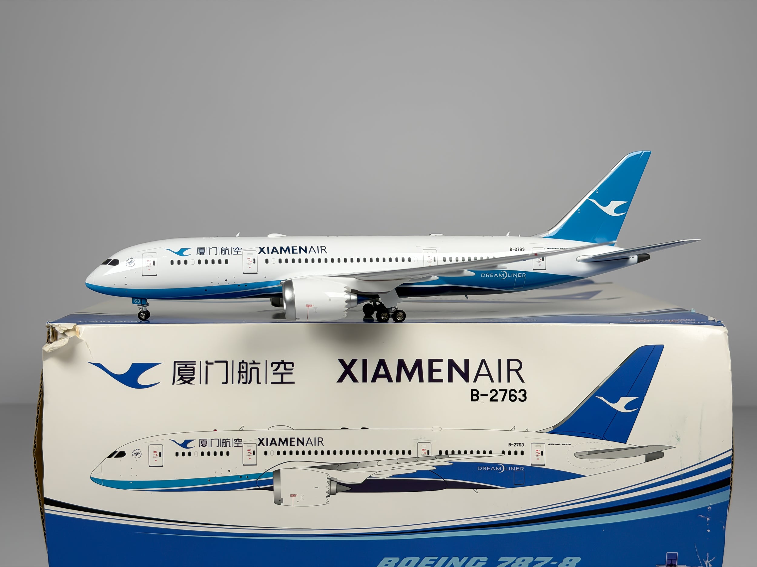 Xiamen Airlines Boeing 787-8 1:200 Gemini Jets B-2763 (IF7870316)