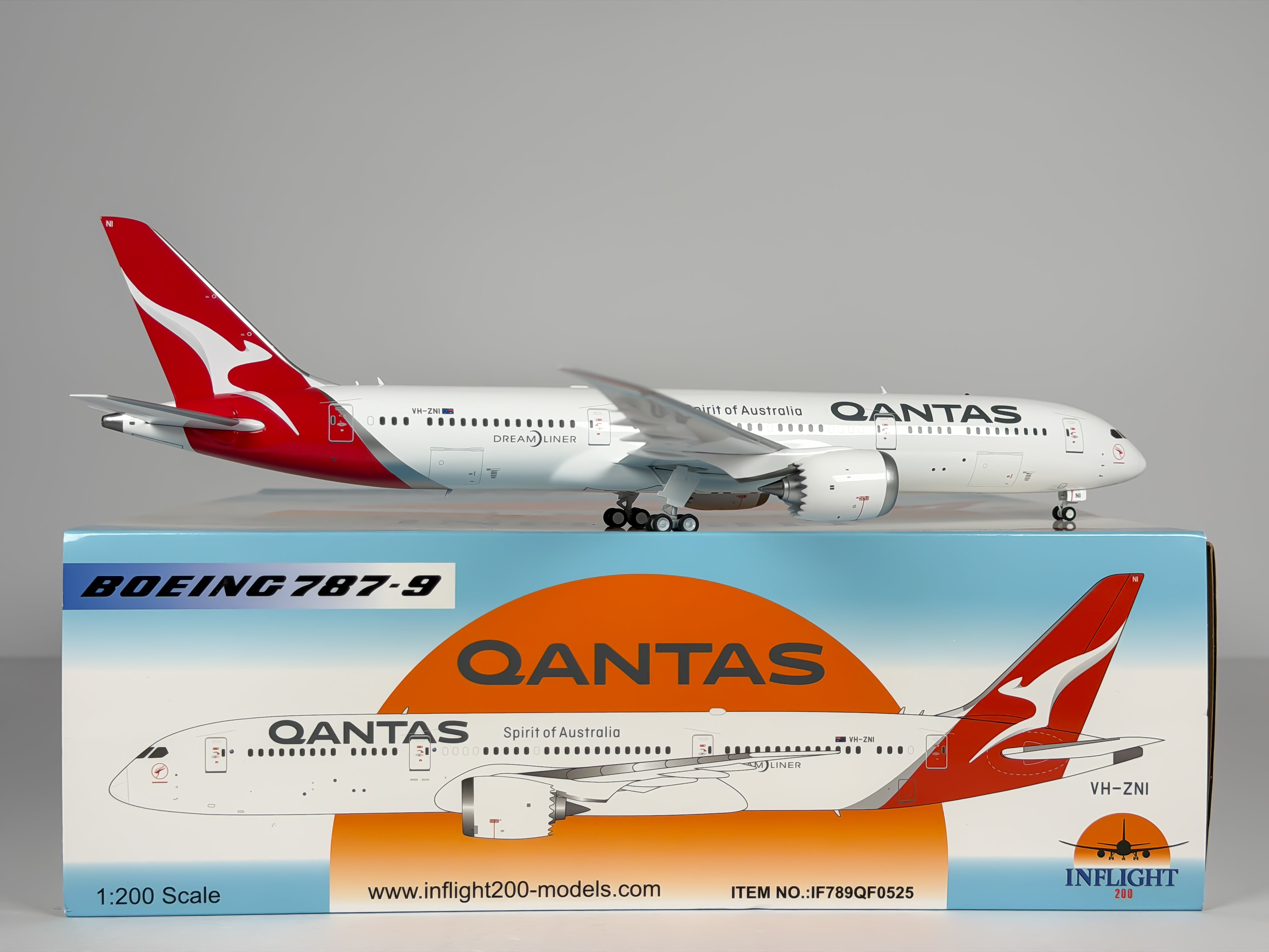 Qantas Airways Boeing 787-9 1:200 Inflight200 VH-ZNI (IF789QF0525)