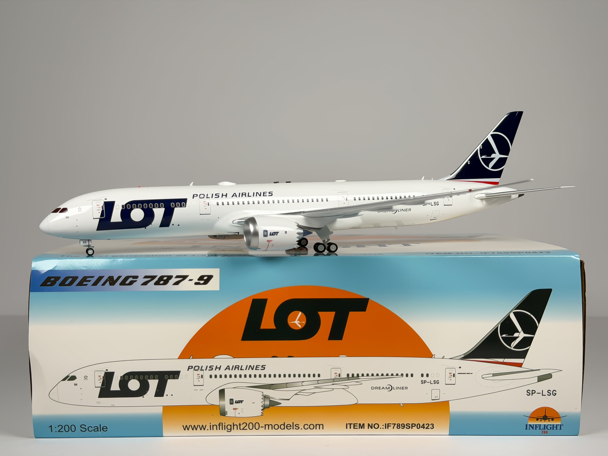 LOT Polish Airlines Boeing 787-9 1:200 Inflight200 SP-LSG (IF789SP0423)