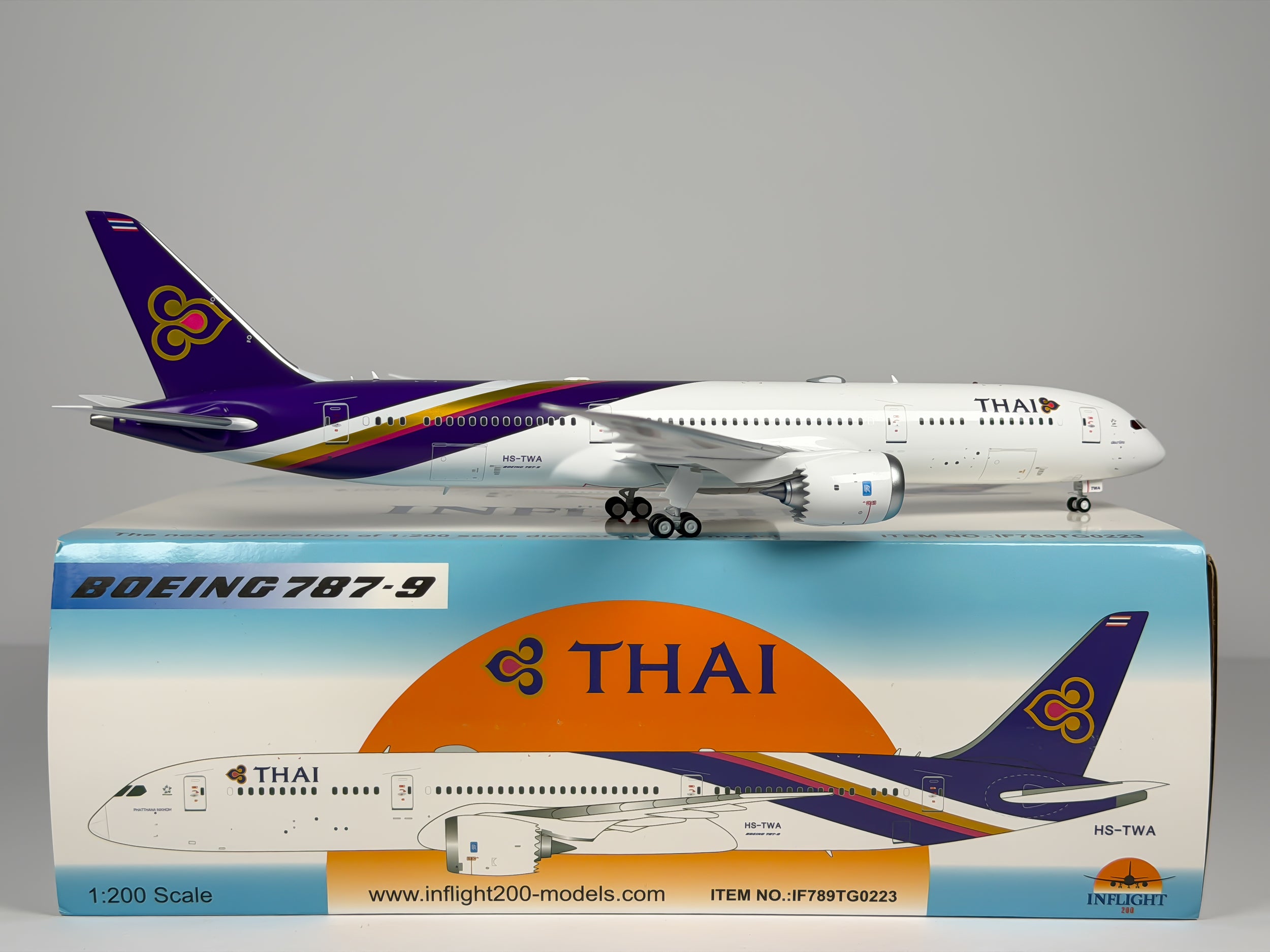 Thai Airways Boeing 787-9 1:200 Inflight200 HS-TWA (IF789TG0223)