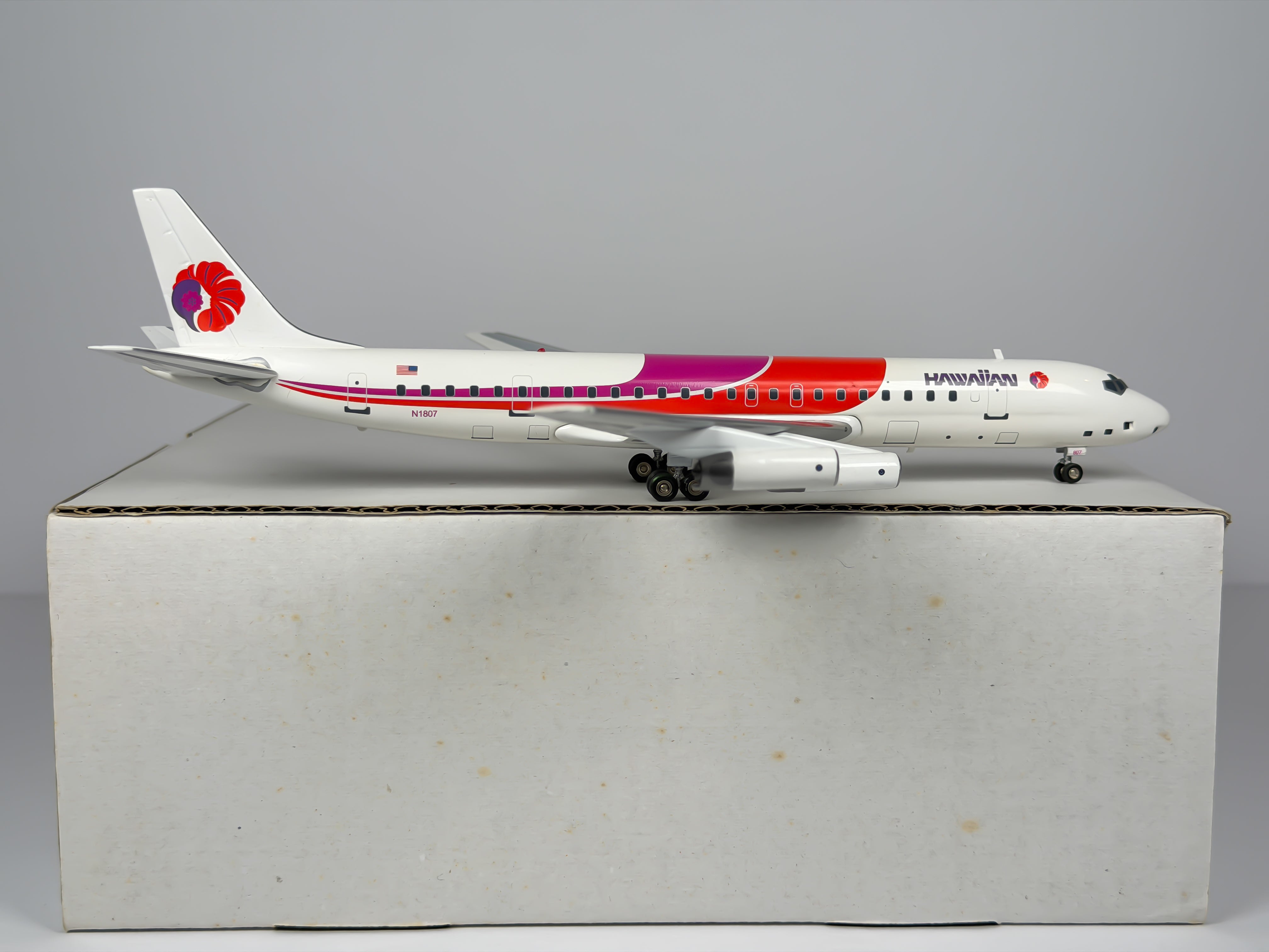Douglas DC-8 Diecast Aircraft Models · Northeast Diecast