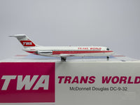 Trans World Airlines (TWA) Douglas DC-9-30 1:200 Inflight200 N929L (IF932004)