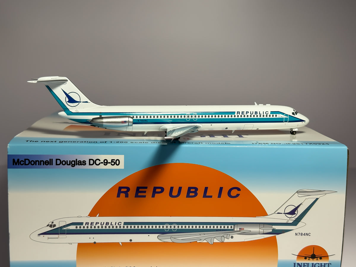 Republic Airlines Douglas DC-9-50 1:200 Inflight200 N784NC (IF951YX0924)