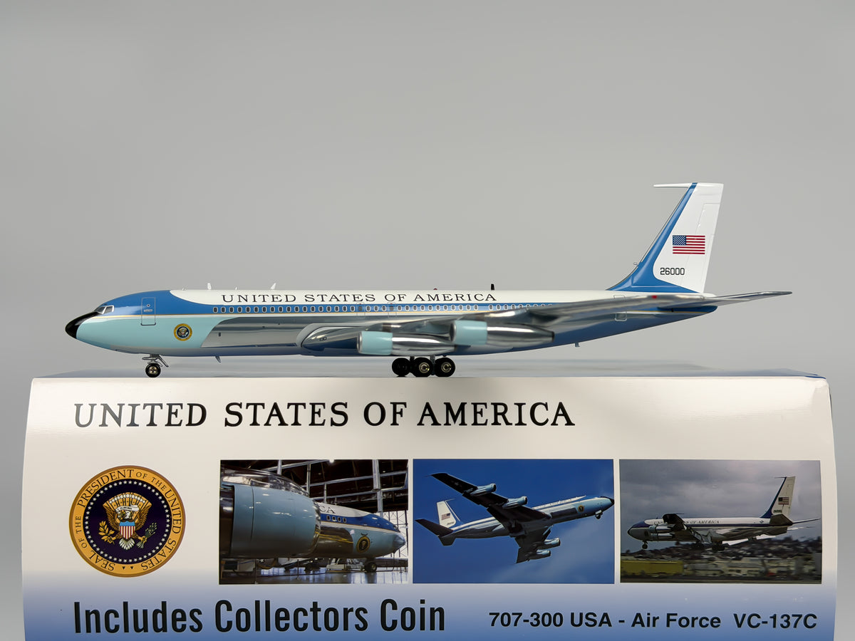 U.S Air Force (USAF) Boeing 707-300 1:200 InFlight200 62-6000 (IFAF1VC-137CP)