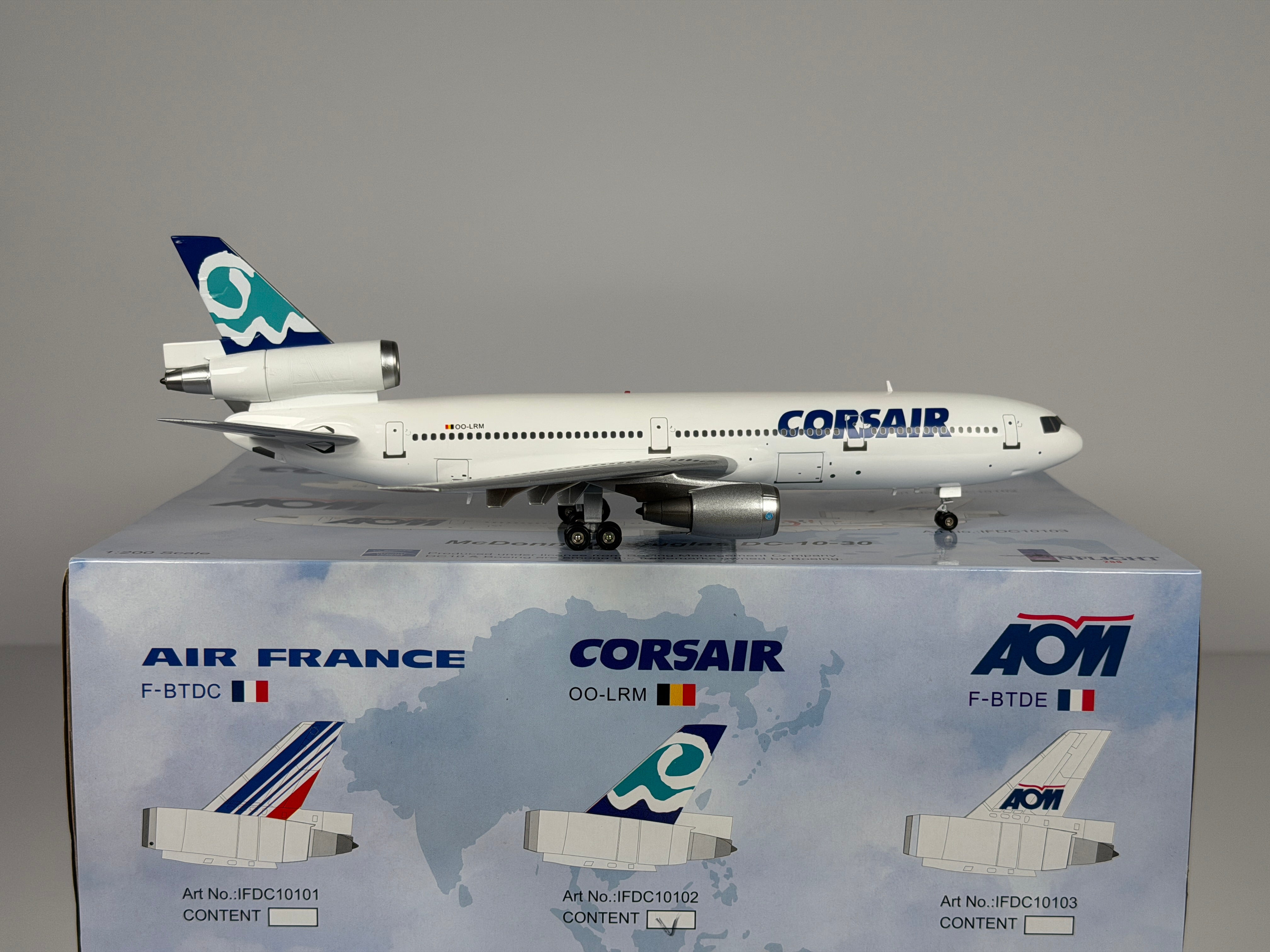 Corsair McDonnell Douglas DC-10-30 1:200 Inflight200 OO-LRM (IFDC10102)