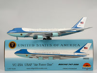 U.S Air Force (USAF) Boeing 747 (VC-25) 1:200 InFlight200 82-8000 (IFVC25A0222P)