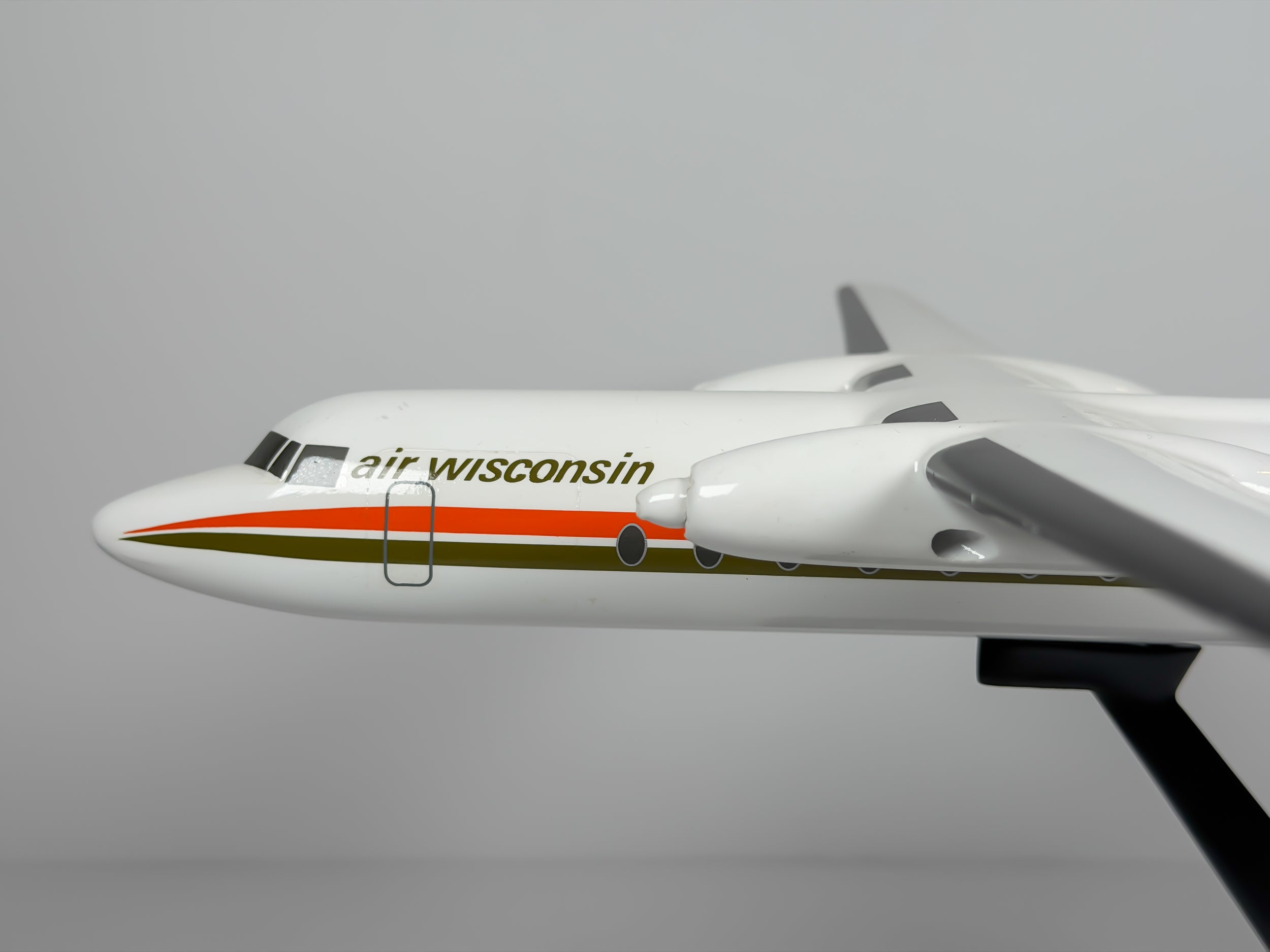 1:72 Air Wisconsin Fokker F-27 | IMC Modelworks