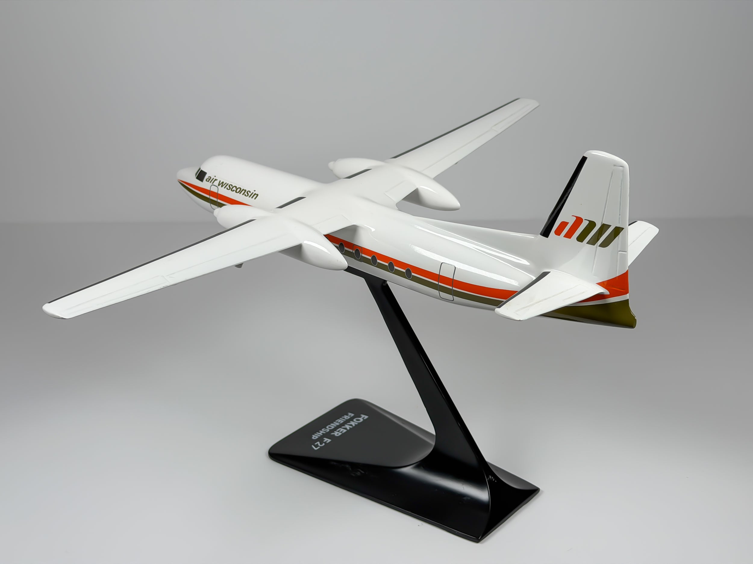 1:72 Air Wisconsin Fokker F-27 | IMC Modelworks