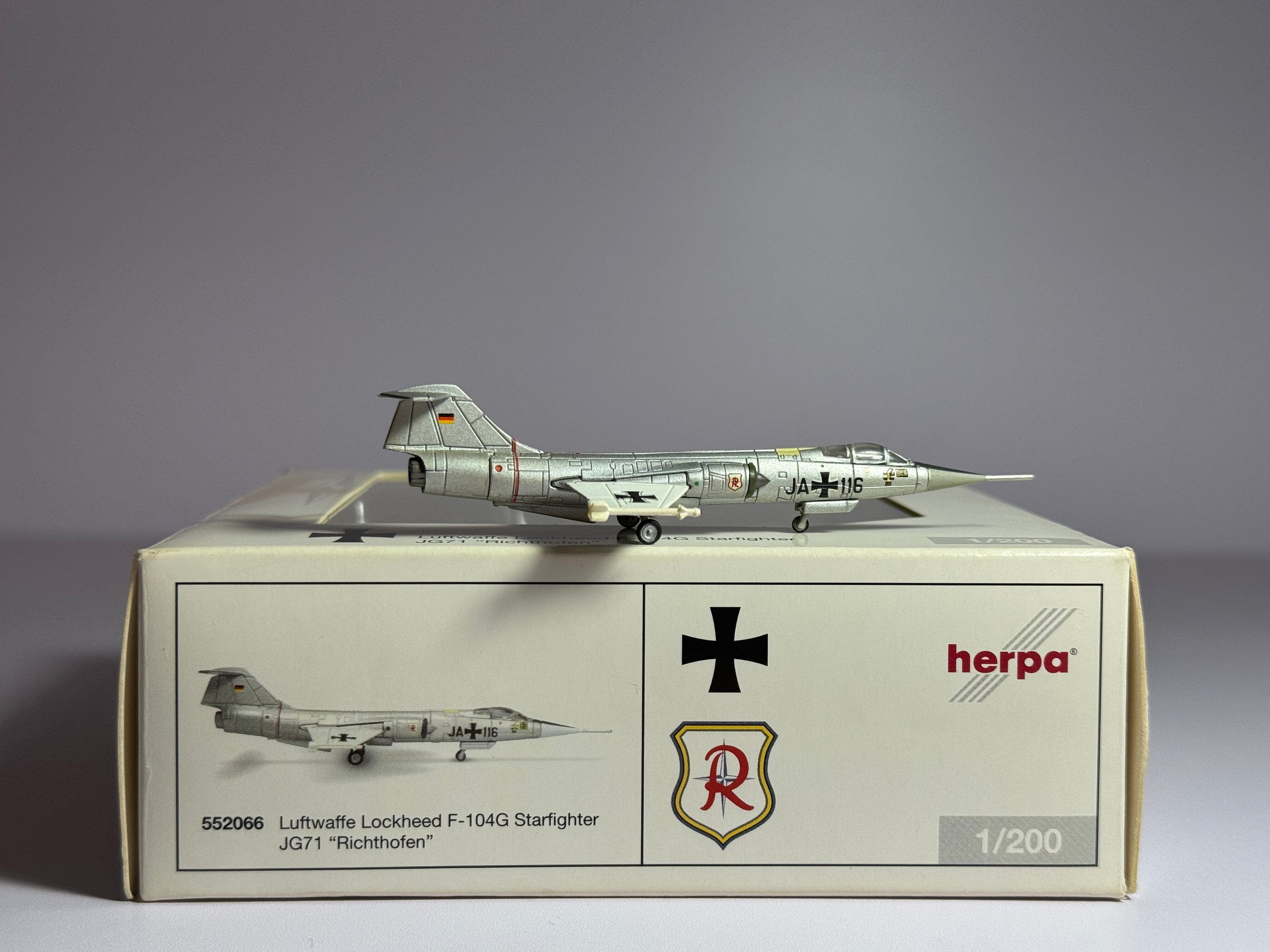 Herpa 1:200 Luftwaffe Lockheed F-104G JG71 "Richthofen" 552066
