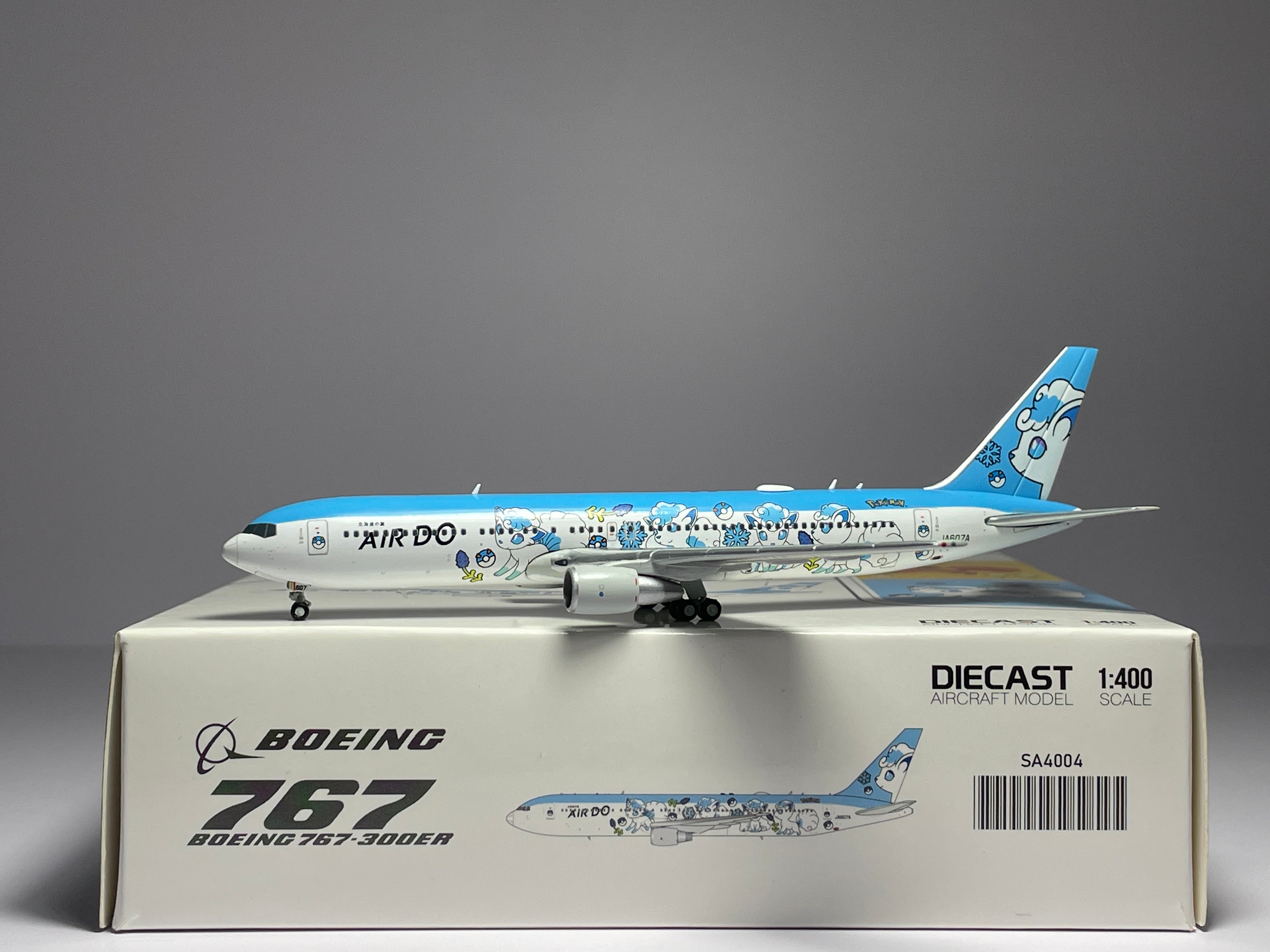 Air Do Boeing 767-300 1:400 Phoenix Models JA607A (PH404435)