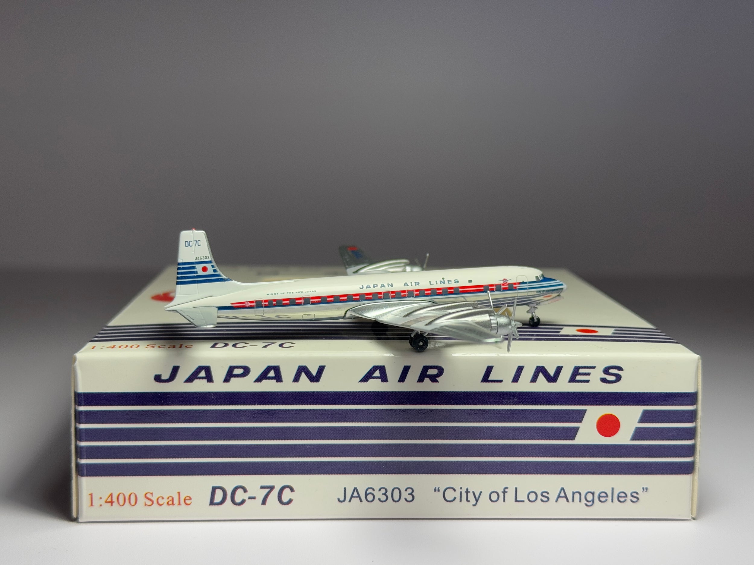 Aeroclassics 1:400 JAL Japan Air Lines Douglas DC-7C JA6303 Los Angeles ACJA6303