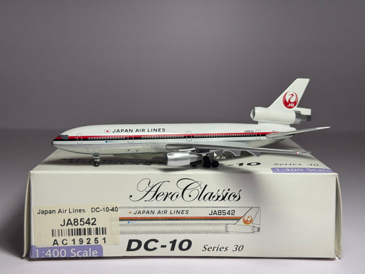 Aeroclassics 1:400 Japan Airlines McDonnell Douglas DC-10-40 JA8542 ACJA8542