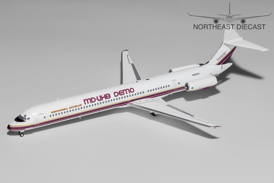 House Colors McDonnell Douglas MD-81 1:200 JC Wings N980DC (JC2MCD0024)