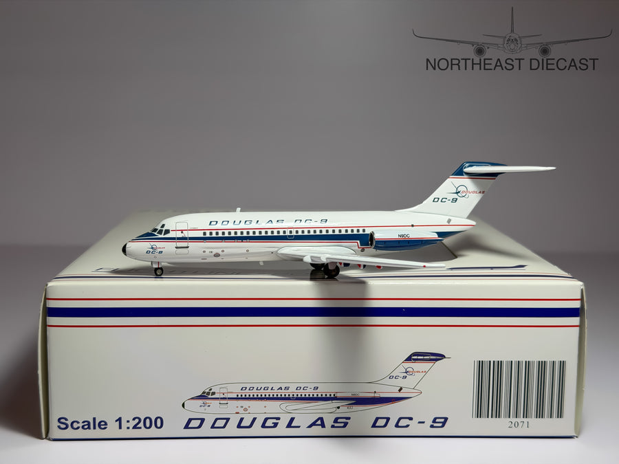 Douglas House Douglas DC-9-14 1:200 JC Wings N9DC (JC2MCD071)