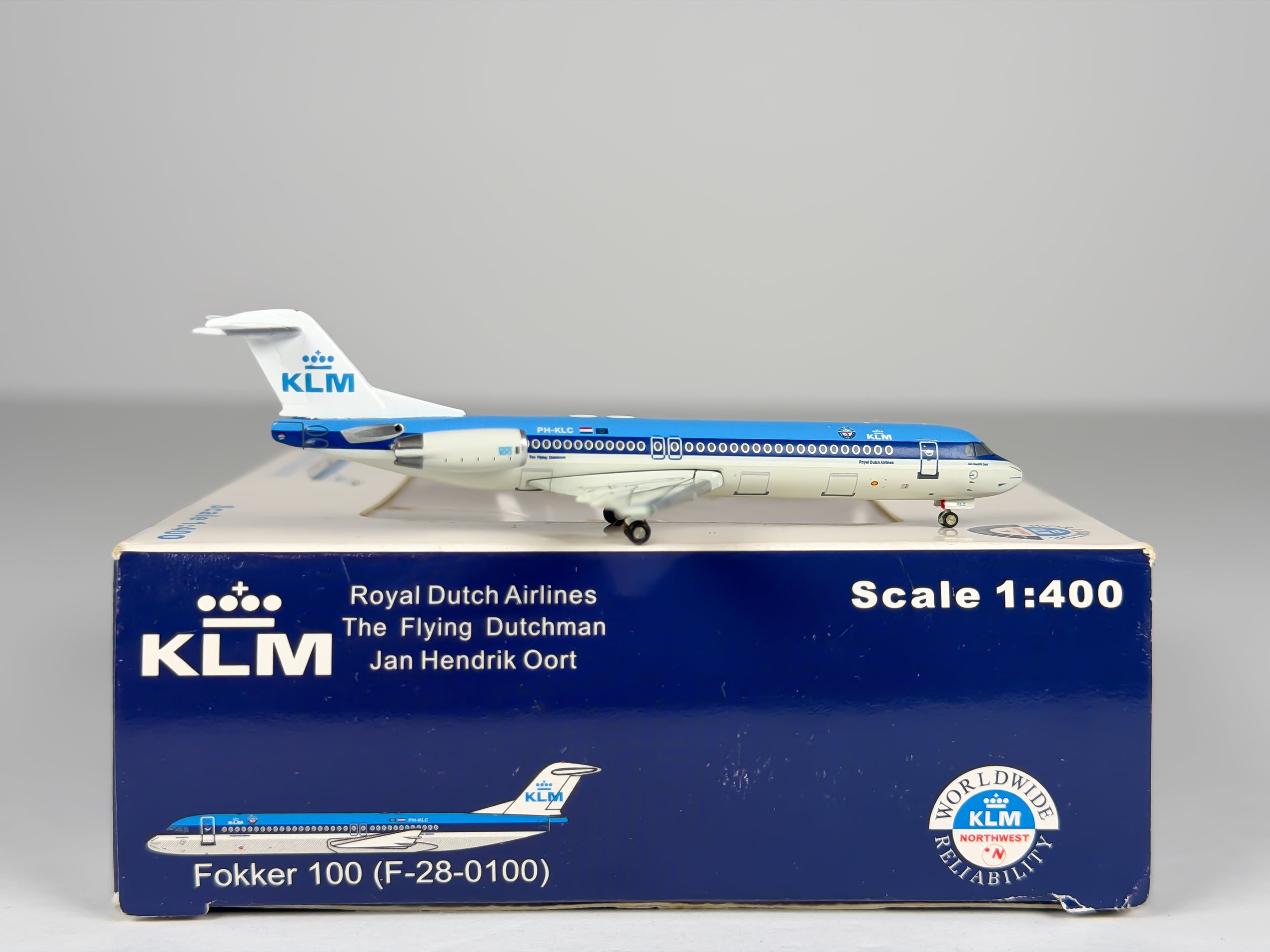 KLM Royal Dutch Airlines Fokker F-100 1:400 JC Wings PH-KLC (JC4096)