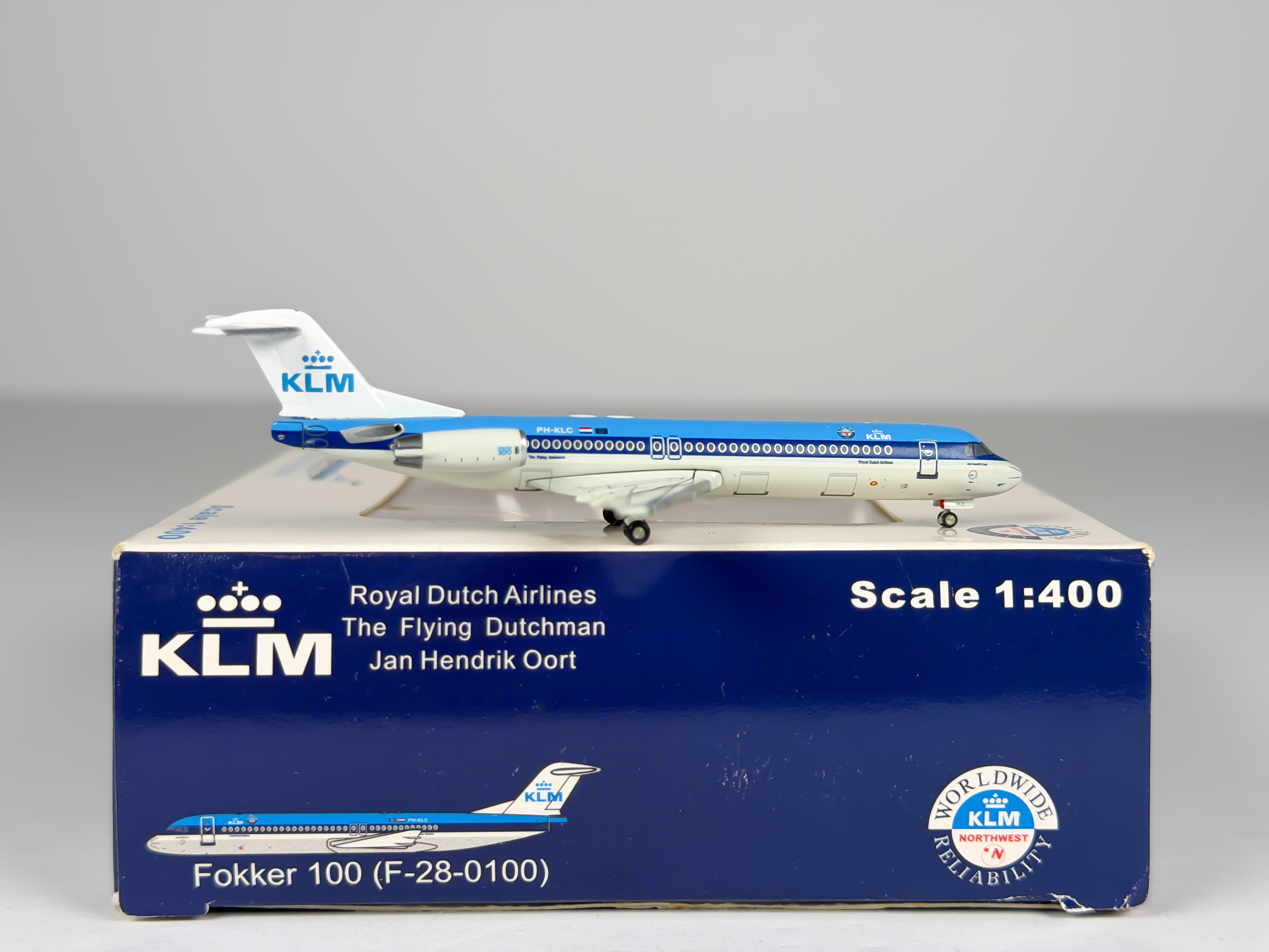 KLM Royal Dutch Airlines Fokker F-100 1:400 JC Wings PH-KLC (JC4096)