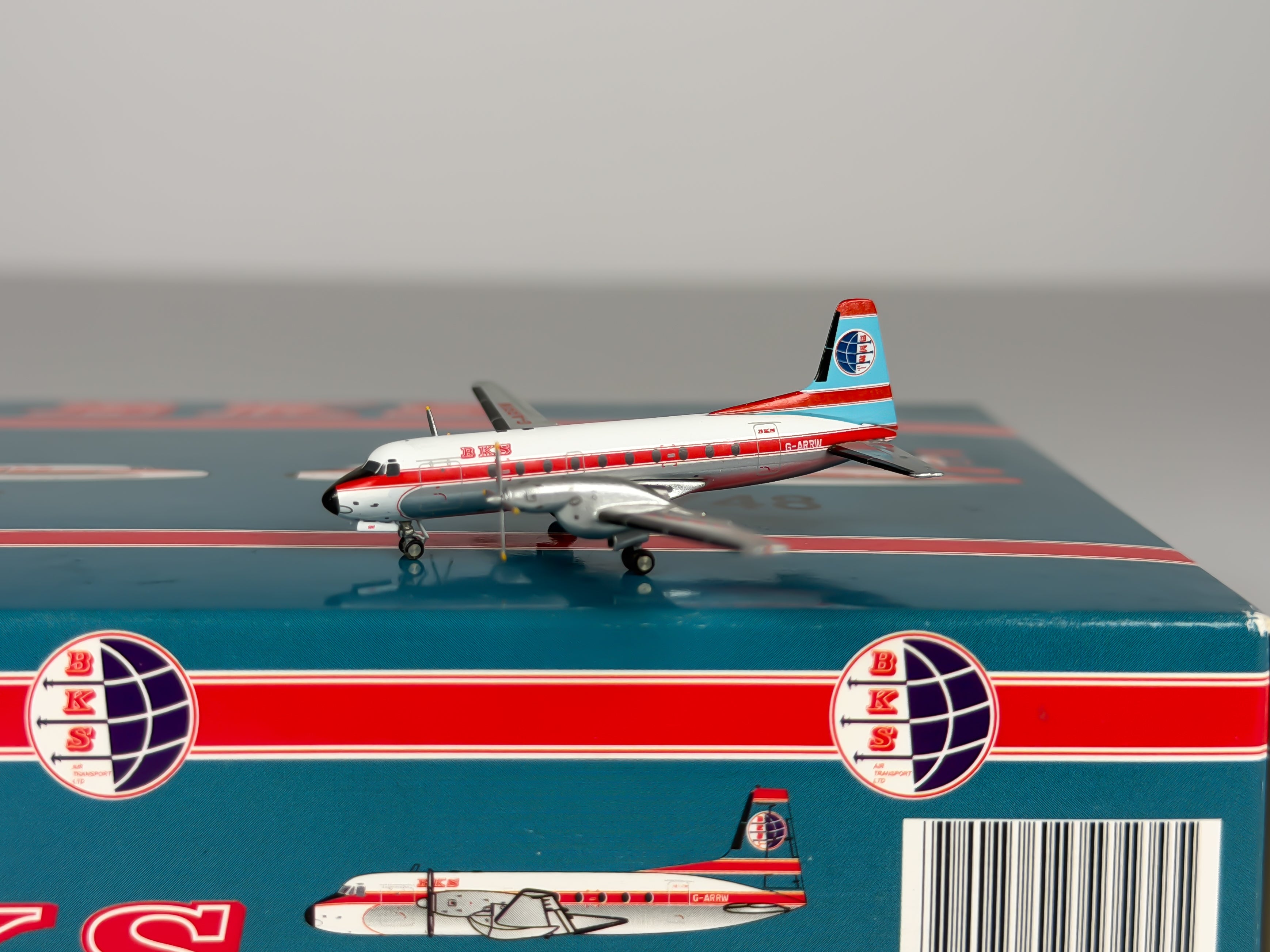 BKS Air Transport Bristol 175 Britannia 1:400 Gemini Jets G-ANBH + G-ARRW (JC4111)