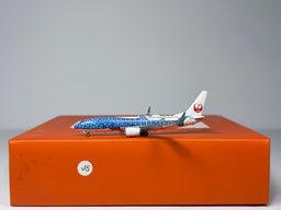 Japan Airlines (JAL) Boeing 737-800 1:400 JC Wings JA05RK (JC4JTA025)