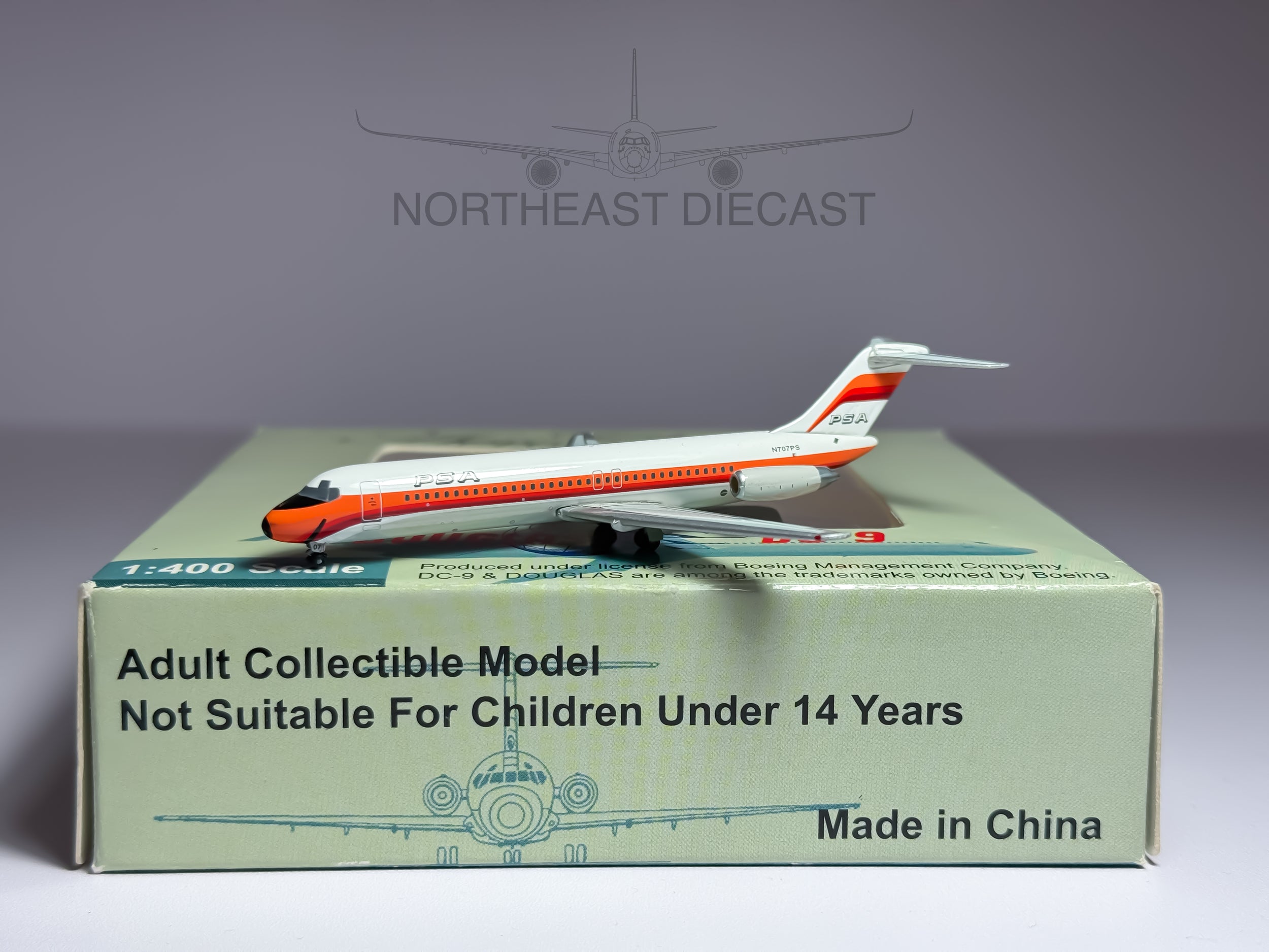 Pacific Southwest Airlines (PSA) Douglas DC-9-30 1:400 Aeroclassics N707PS (JCRJ030104)