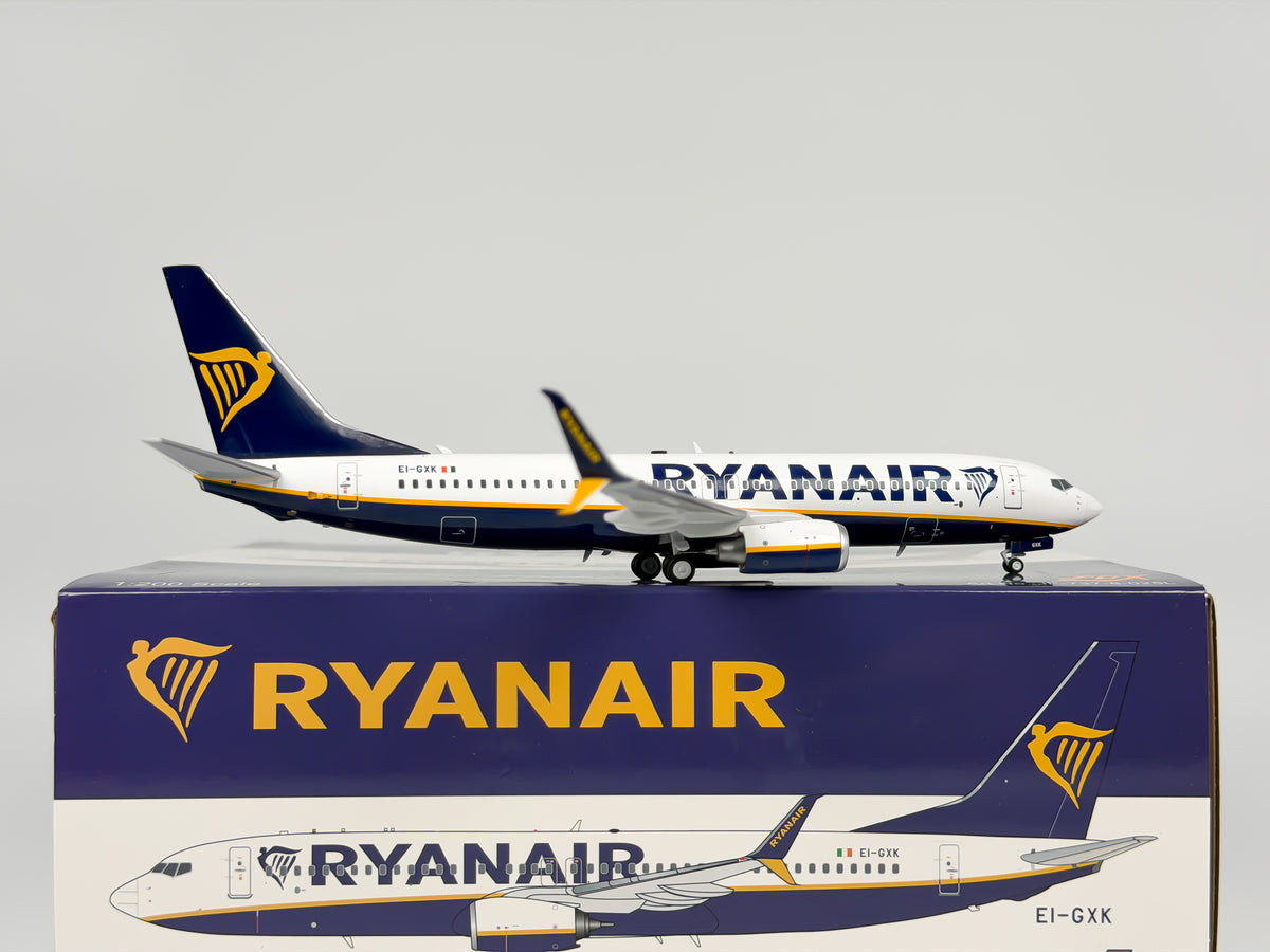 Ryanair Boeing 737 MAX 8 1:200 InFlight200 EI-GXK (JF-737-8-025L)