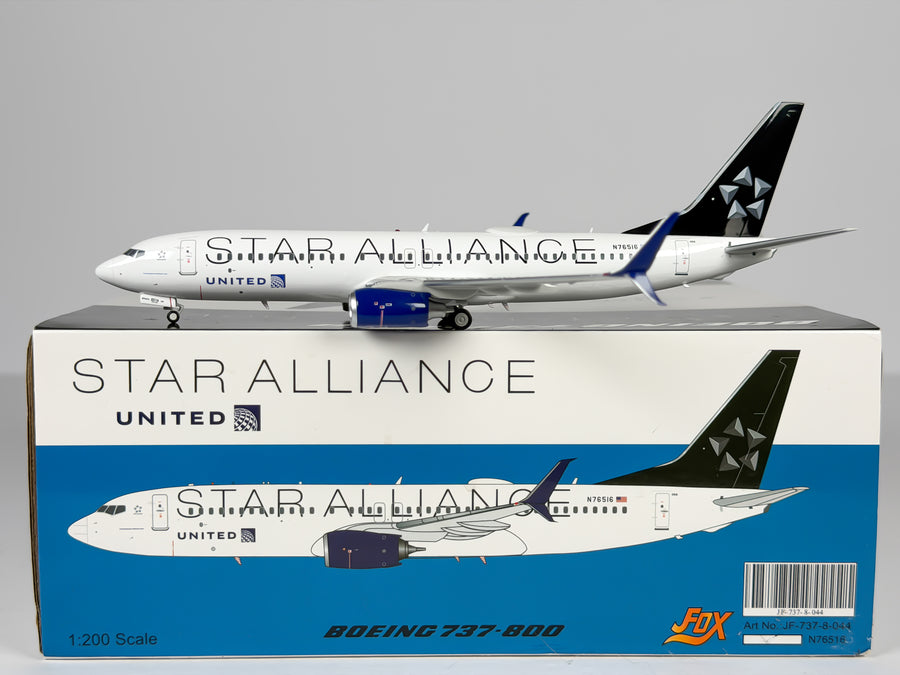 United Airlines Boeing 737-800 1:200 Inflight200 N76516 (JF-737-8-044)