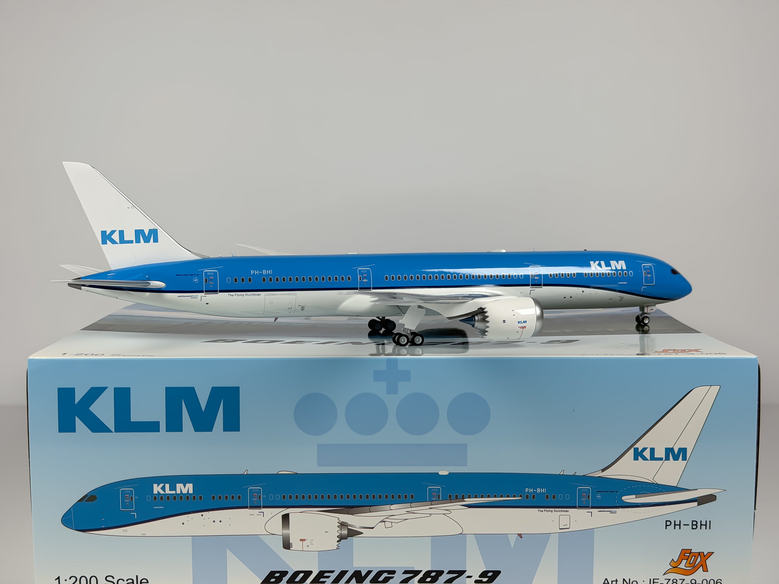 KLM Royal Dutch Airlines Boeing 787-9 1:200 Inflight200 PH-BHI (JF-787-9-006)