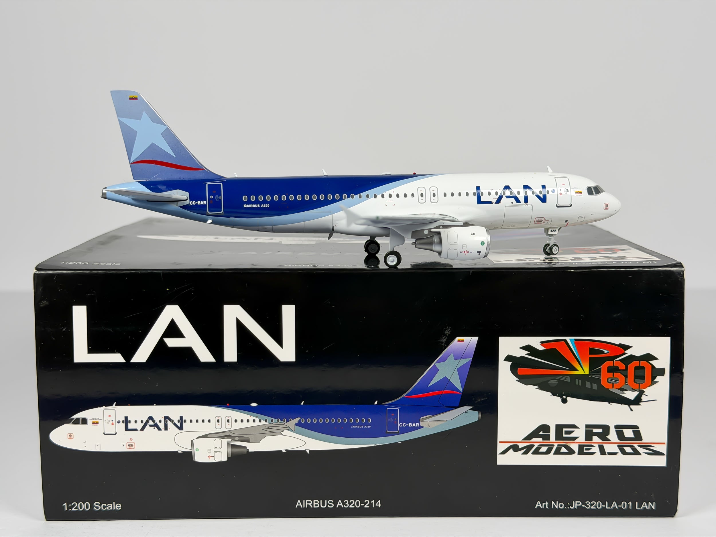 LATAM Airlines Airbus A320 1:200 Inflight200 CC-BAR (JP-320-LA-01)