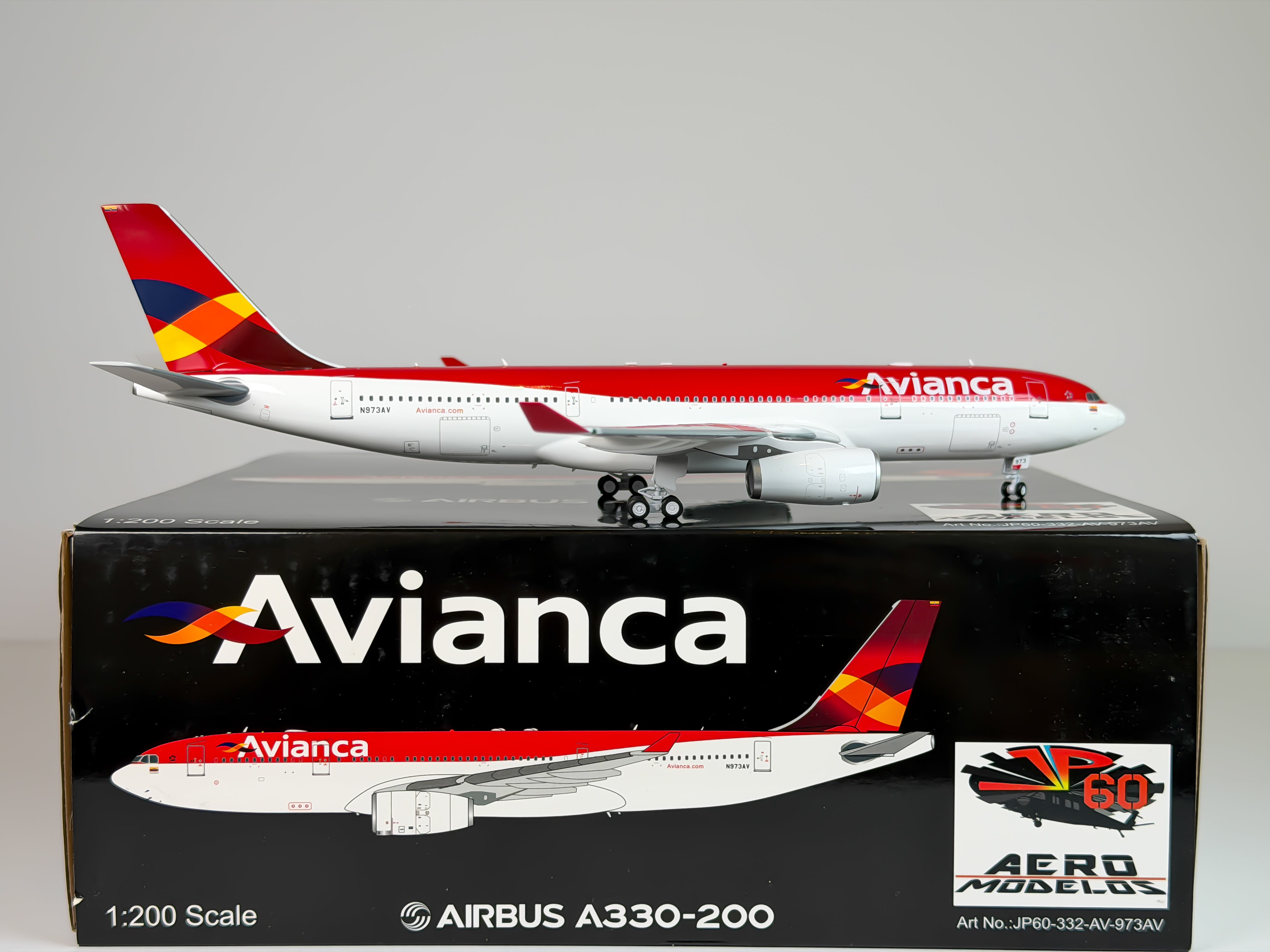 Avianca Colombia Airbus A330-200 1:200 Inflight200 N973AV (JP60-332-AV-973AV)