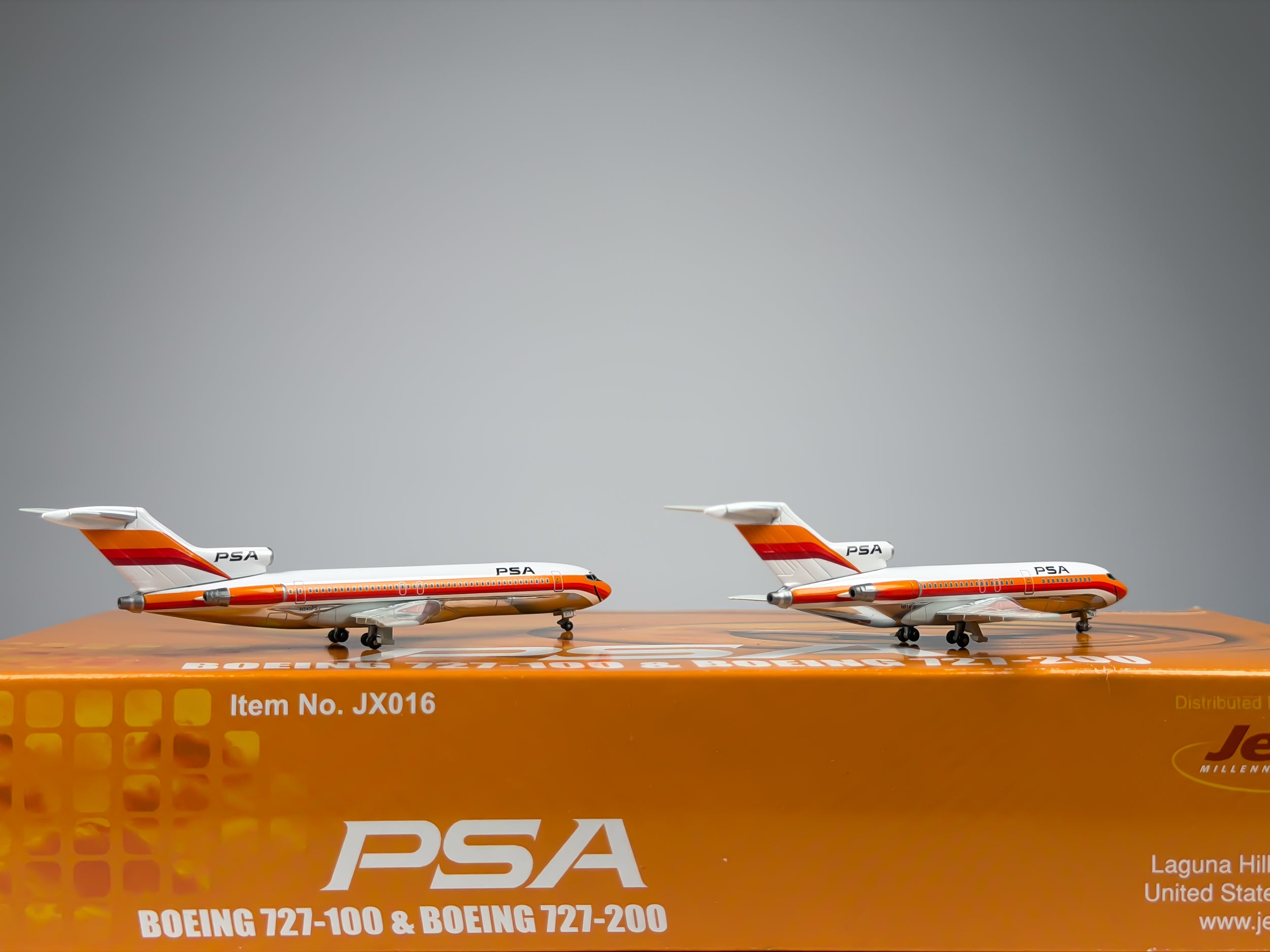 Pacific Southwest Airlines (PSA) Boeing 727-100 + 727-200 1:400 Jet-X N914PS + N545PS (JX016)