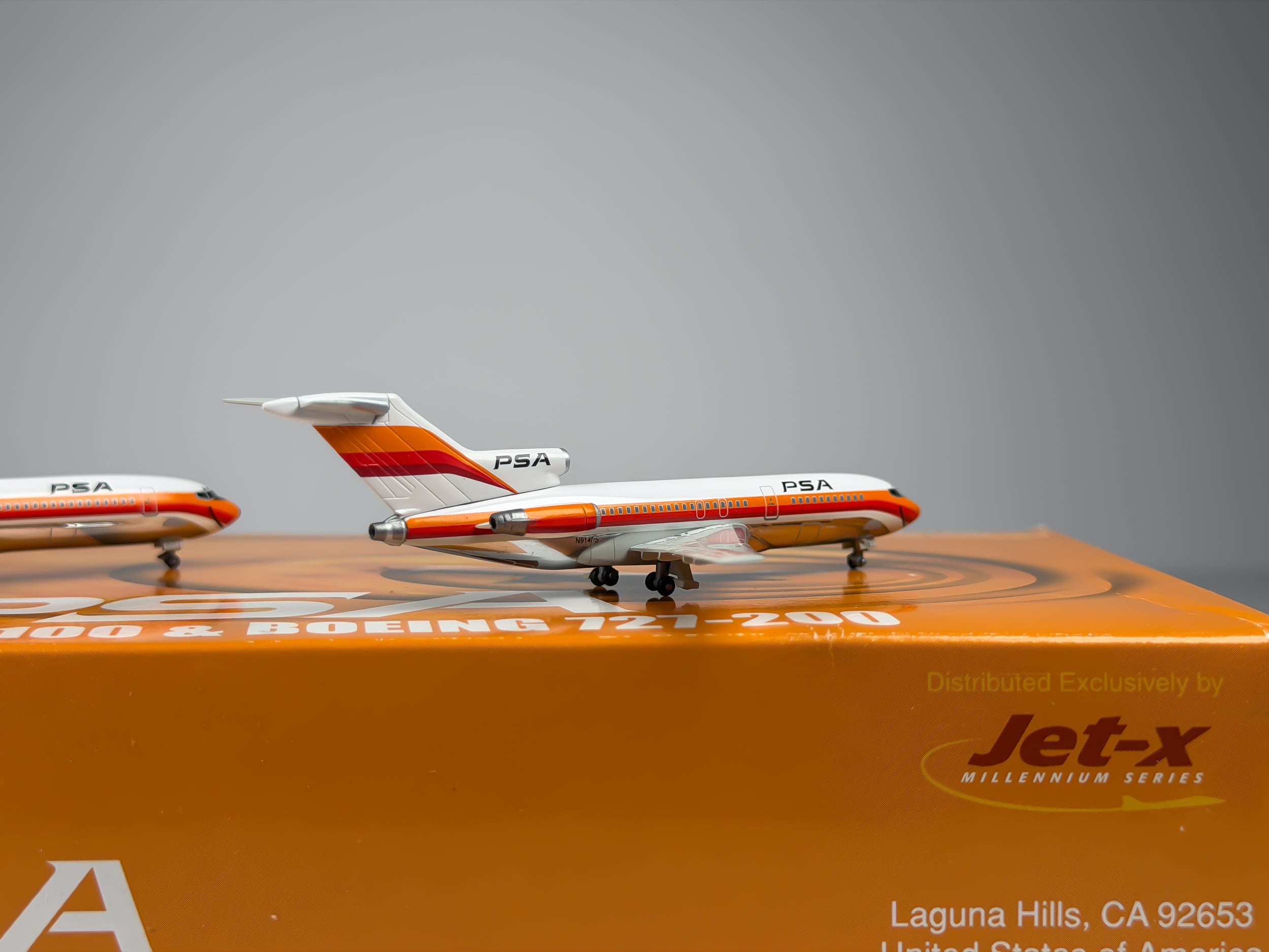 Pacific Southwest Airlines (PSA) Boeing 727-100 + 727-200 1:400 Jet-X N914PS + N545PS (JX016)