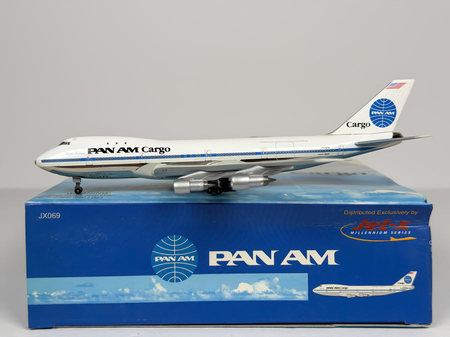 PAN AM Cargo Boeing 747-100F 1:400 Dragon Wings N658PA (JX069)